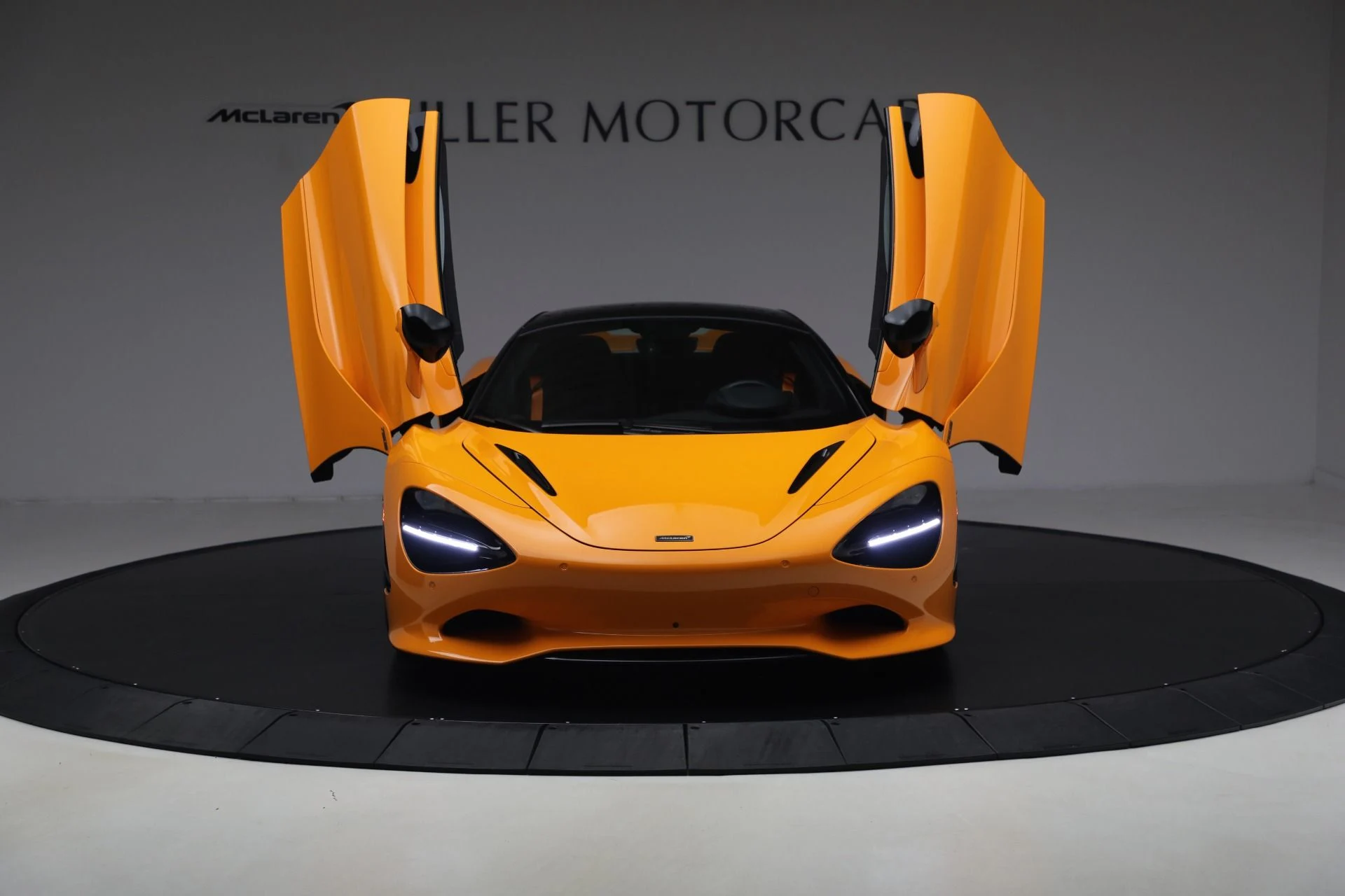 mph012_2596885480_Used_2025_Mc_Laren_750_S_Spider_Performance_720cc13048