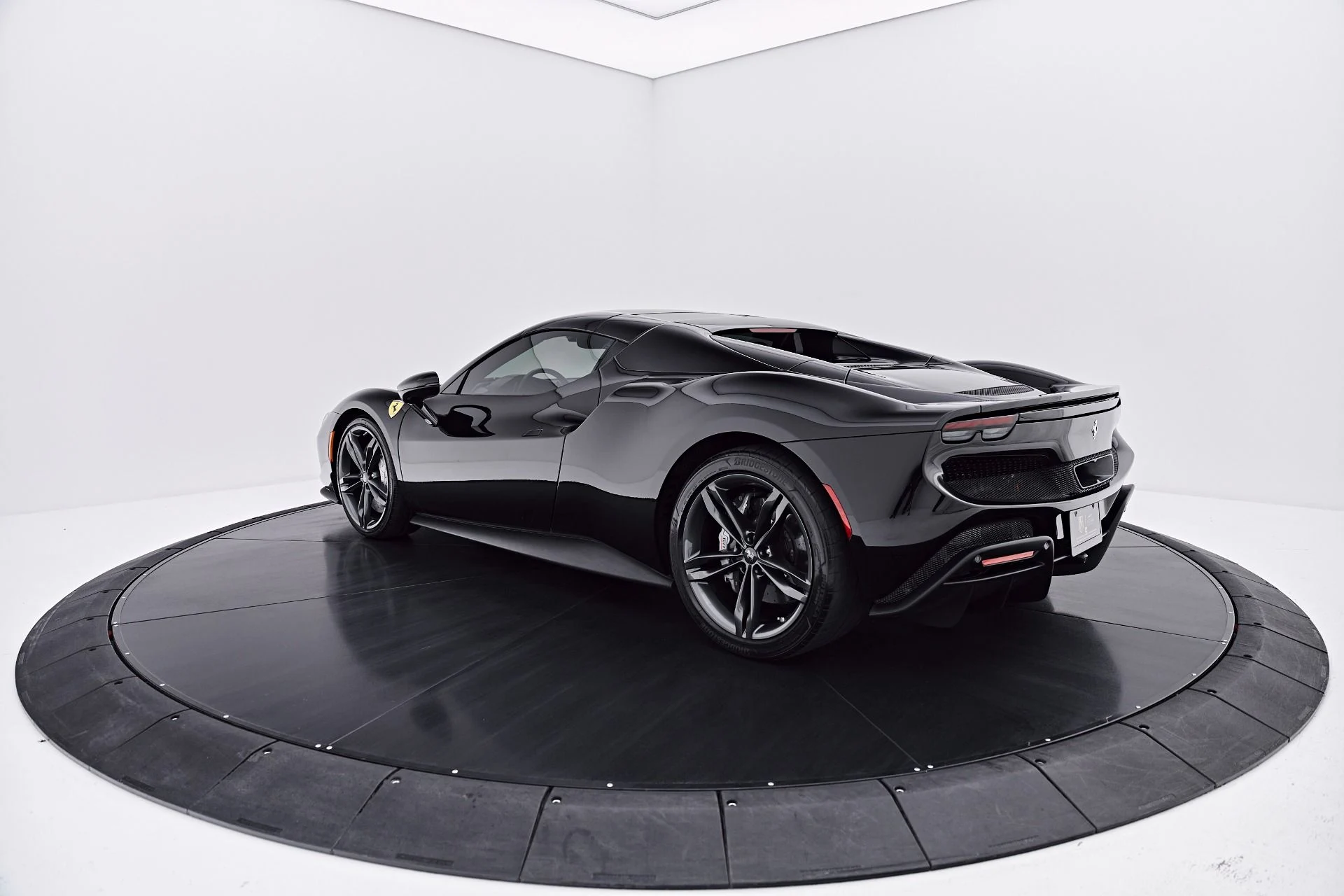 mph012_2599556423_Used_2024_Ferrari_296_GTS_1787614495_628741f9a6