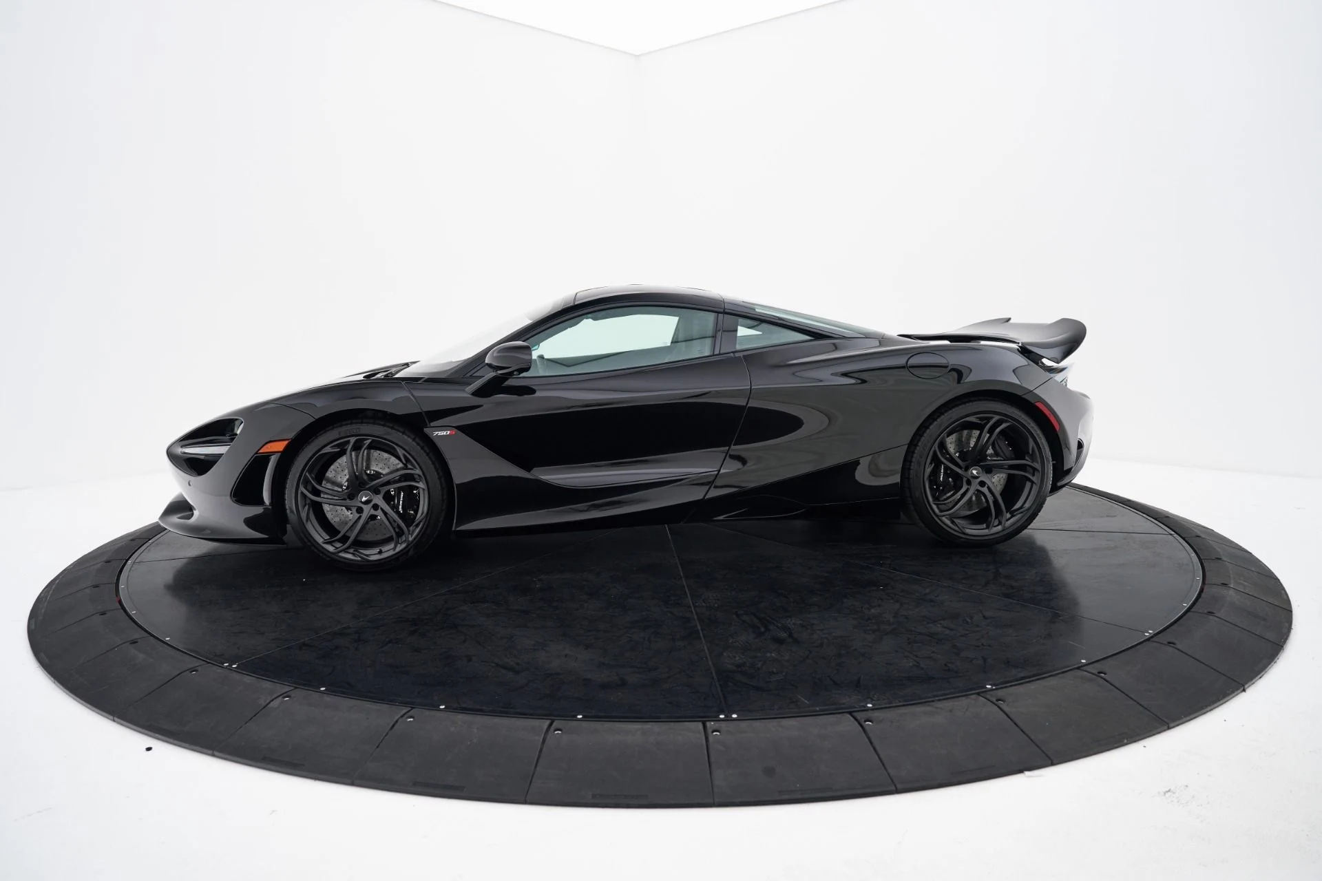 mph012_2604189045_Used_2025_Mc_Laren_750_S_1792693462_0d51c99be3