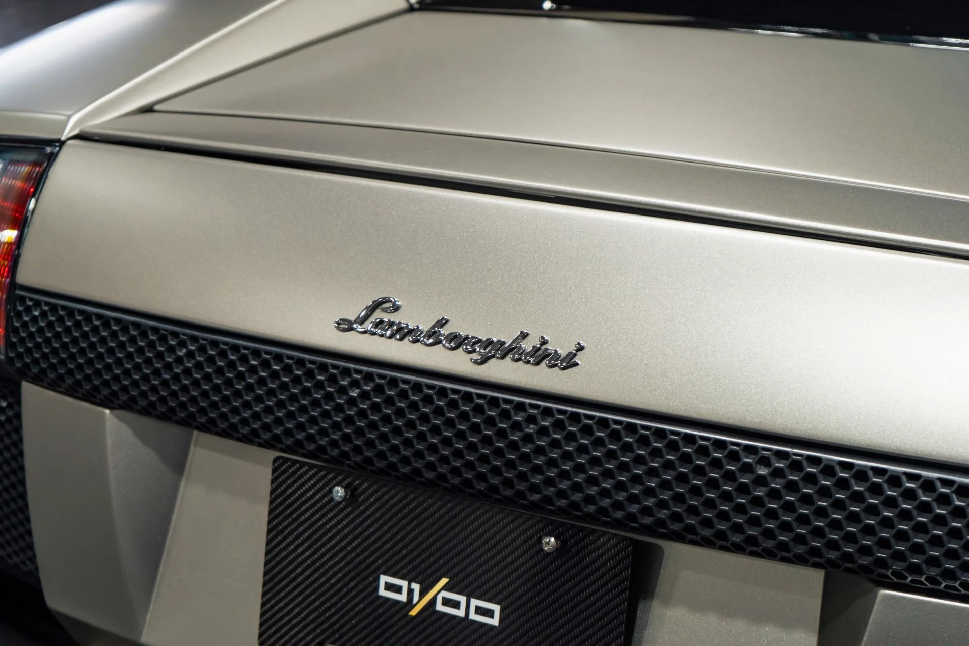 mph012_2613324152_Used_2003_Lamborghini_Murcielago_1773686213_0122d1acff