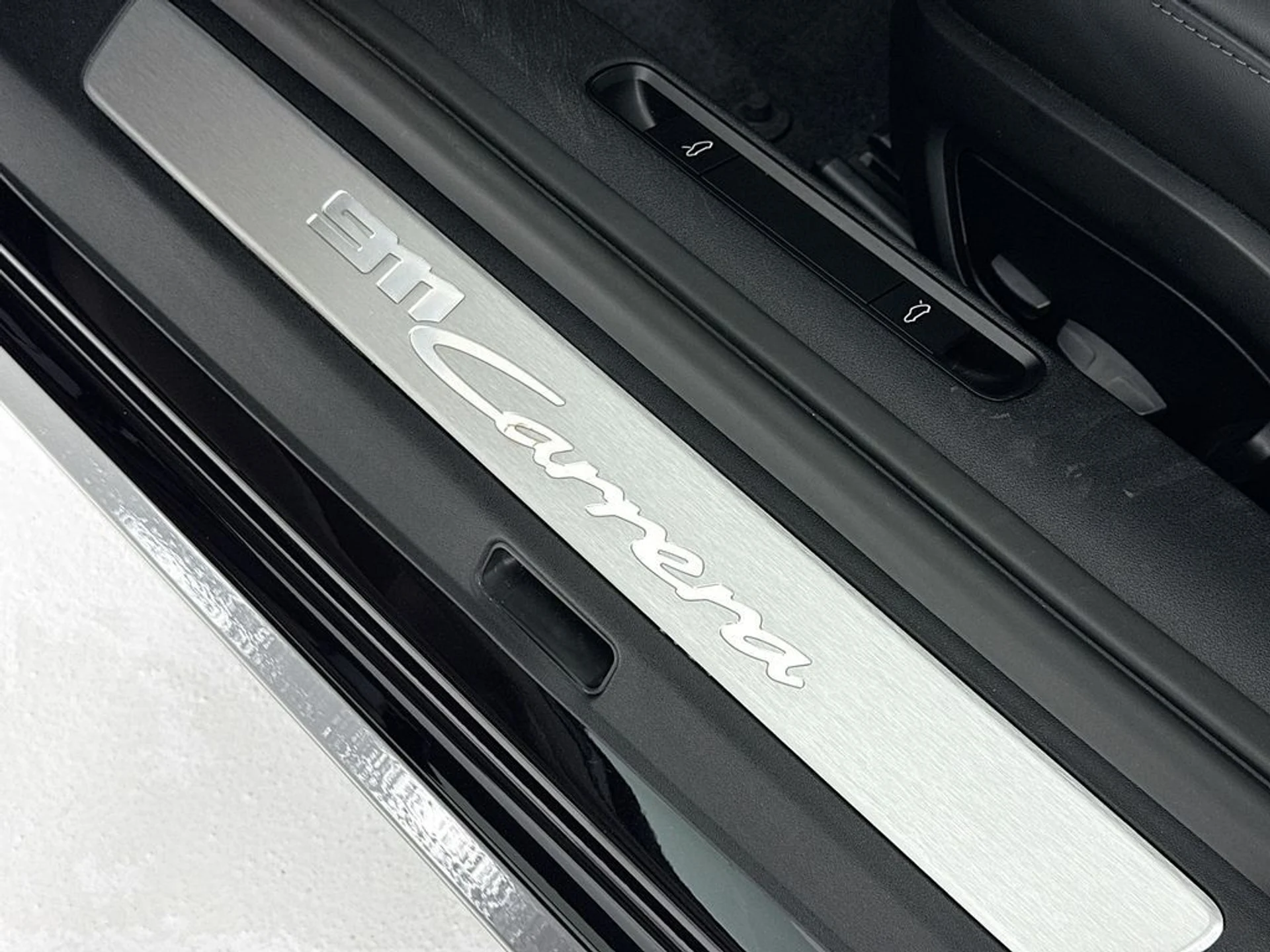 mph012_261381467_da36a0a26aae28624bafa741b7ca7552x_69411c0e28