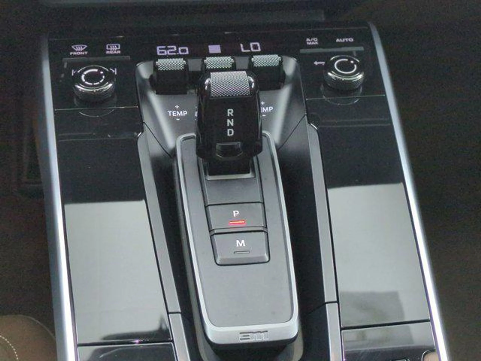 mph012_2619317930_97_N5_Yrqqmw_VU_Elvju_N_h3_UO_2a_JU_2270511e9c