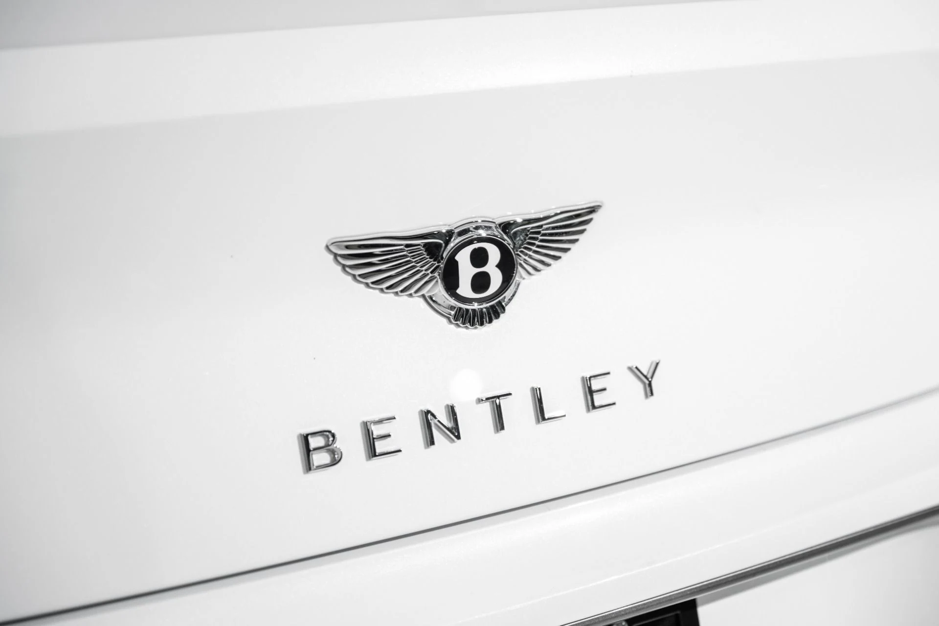 mph012_2621328770_Used_2024_Bentley_Continental_GT_Speed_1762885714_ab0f957856
