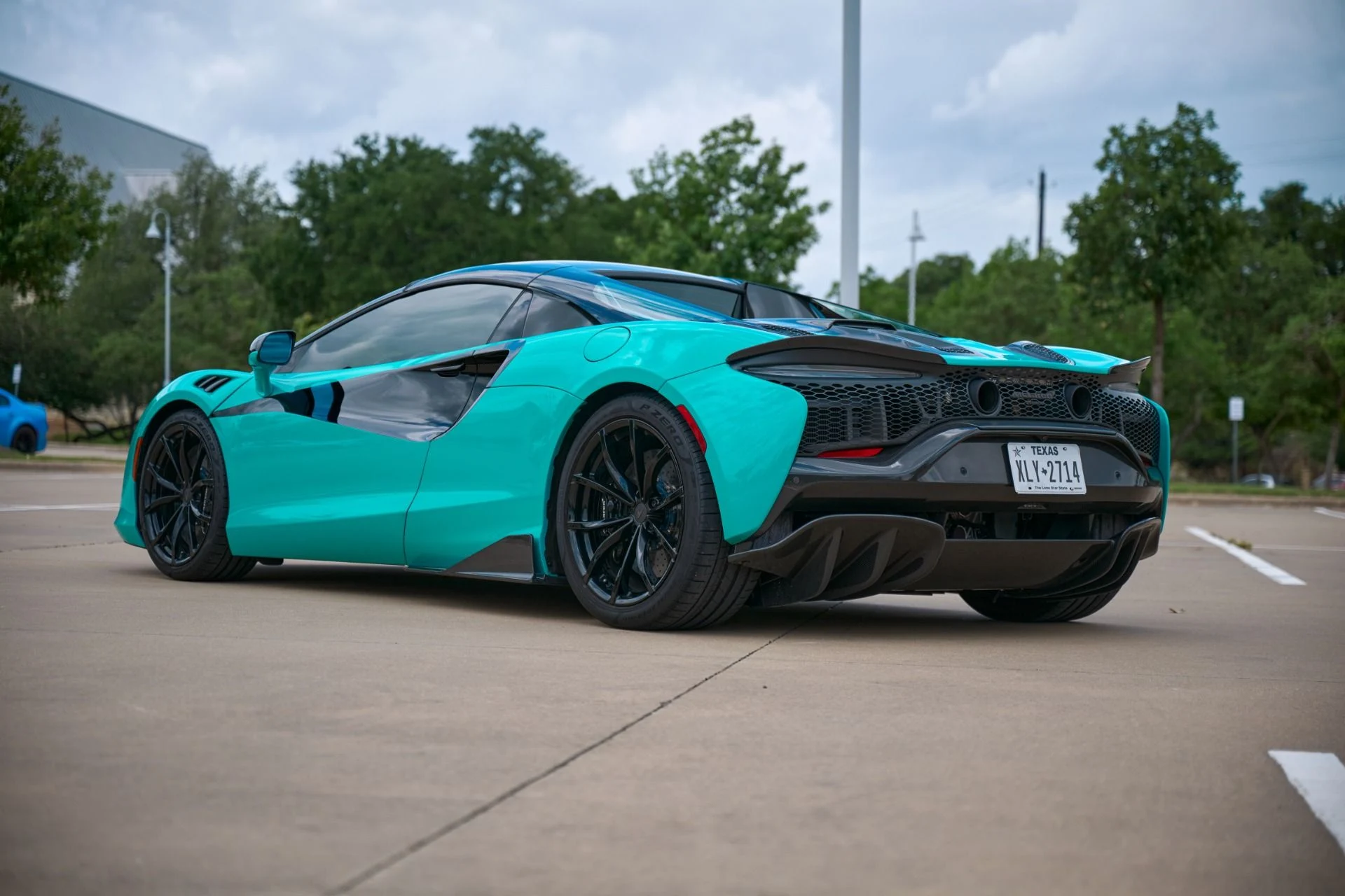 mph012_2633128780_Used_2025_Mc_Laren_Artura_Spider_1779138981_e2e2498699