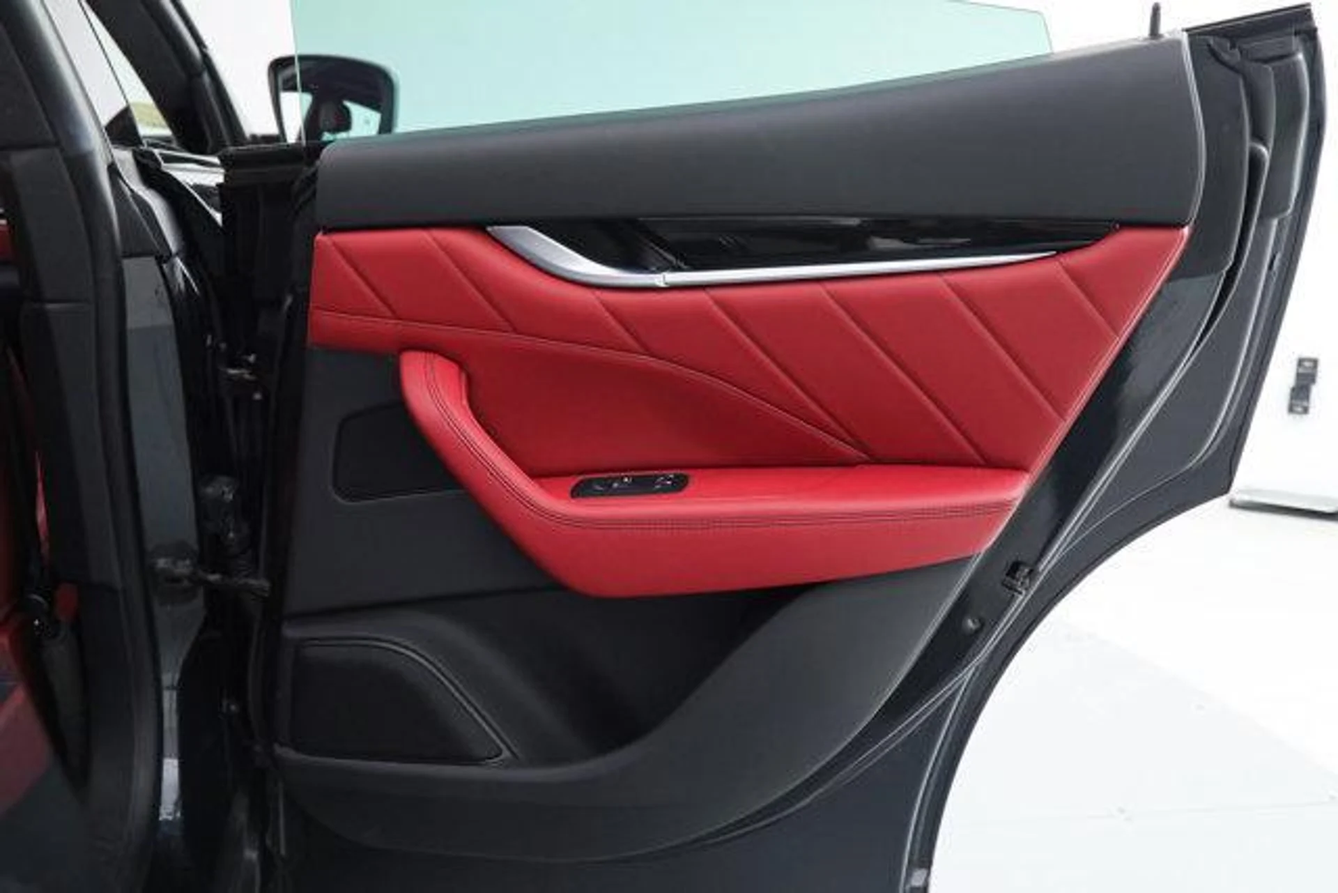 mph012_2633757786_f_C_Th_Z7_Rd_U1fs_O_Xn_ECR_0wxu_Kj_Z0_51e496dd78