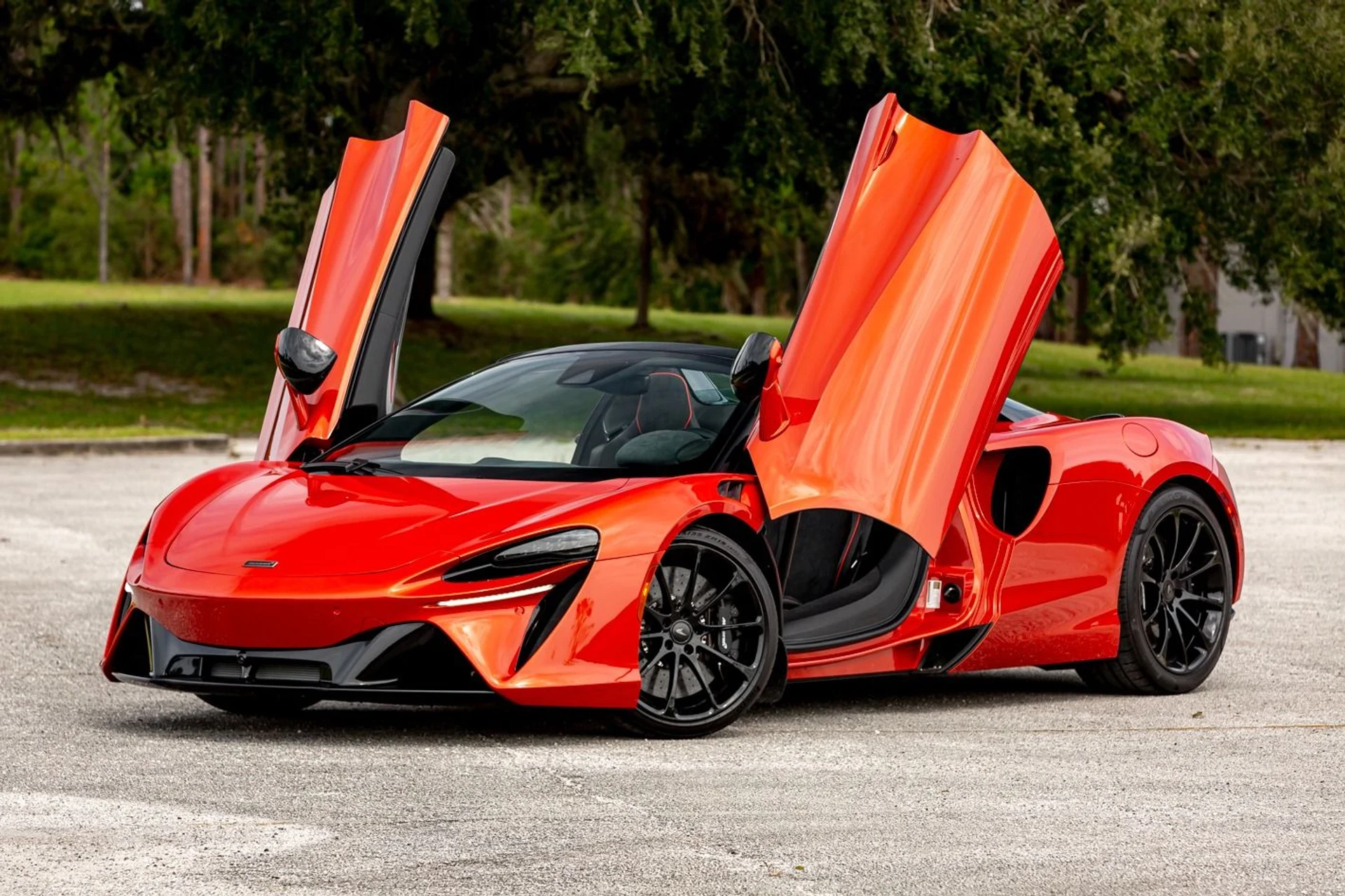 mph012_2634056290_Used_2025_Mc_Laren_Artura_Spider_Performance_a38f082e2b