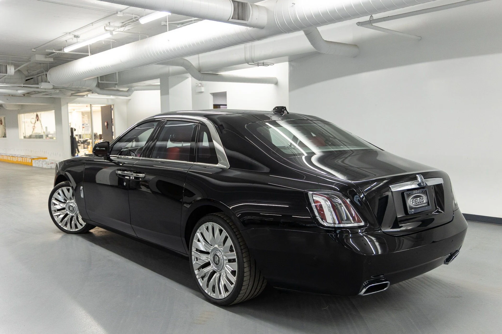 mph012_2634194202_536f4702ea8fcf2732357e8980590690x_bd35c34090