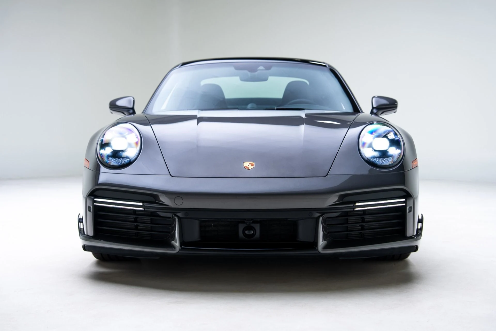 mph012_2637879137_Used_2024_Porsche_911_Turbo_S_1769194079_38e4703ce0