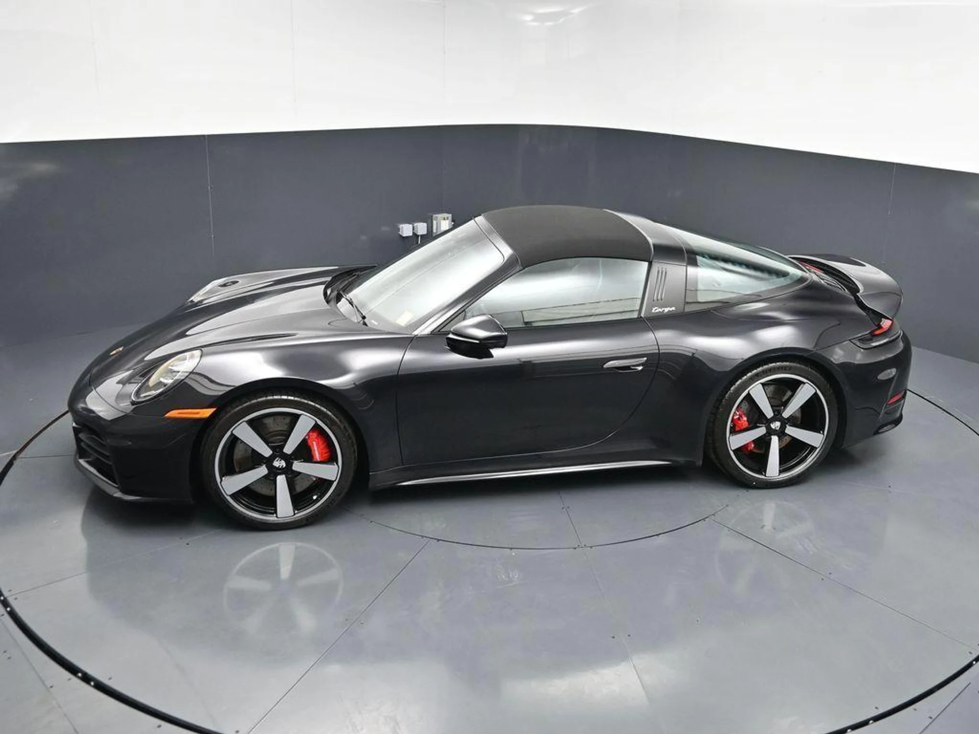 mph012_2638585961_k_AU_Buc_J22wa_VL_8_GJ_Hp2_PYTNJ_Hj_A_50726458f0