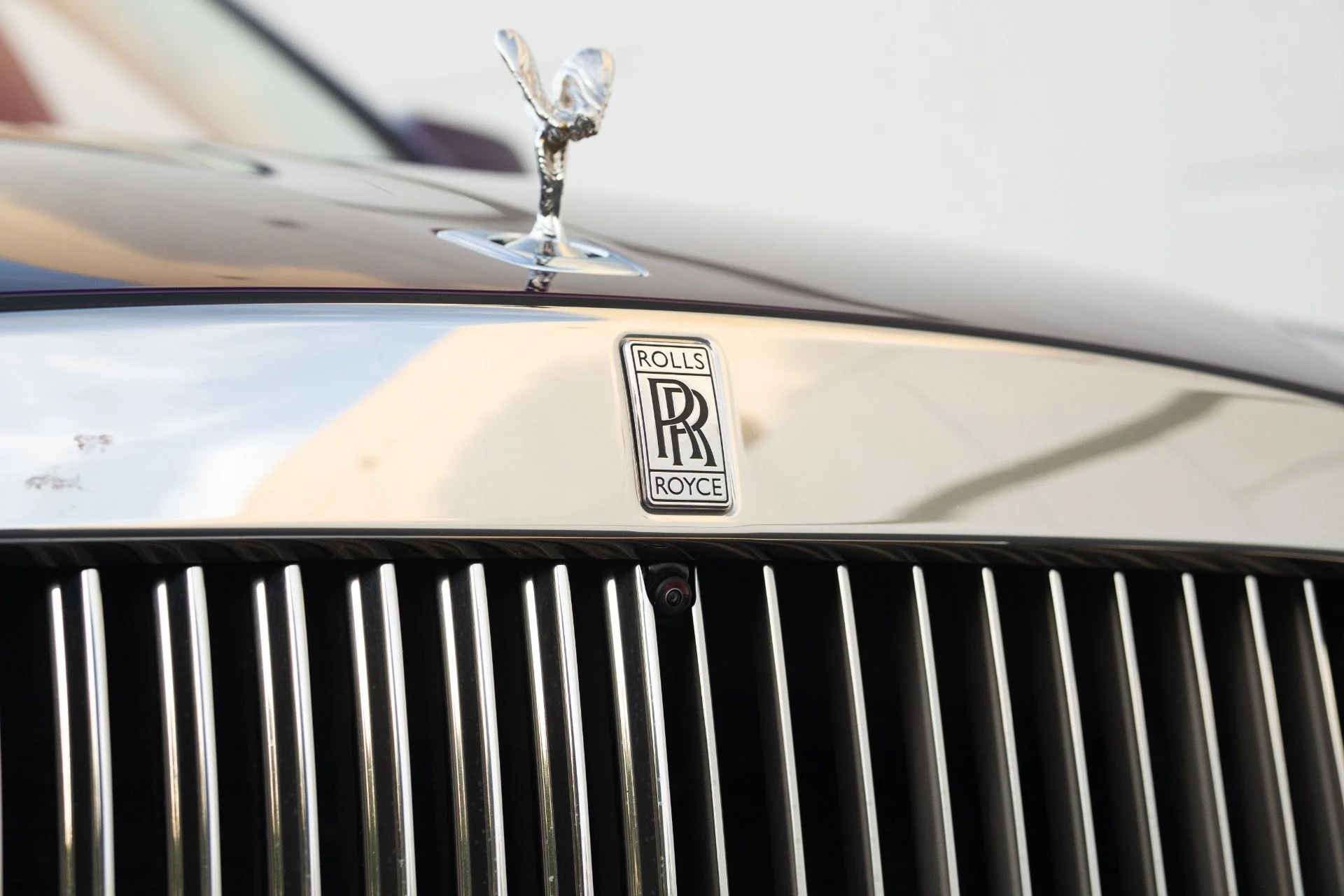 mph012_2652274780_Used_2021_Rolls_Royce_Ghost_1762913749_c7cb8708b7