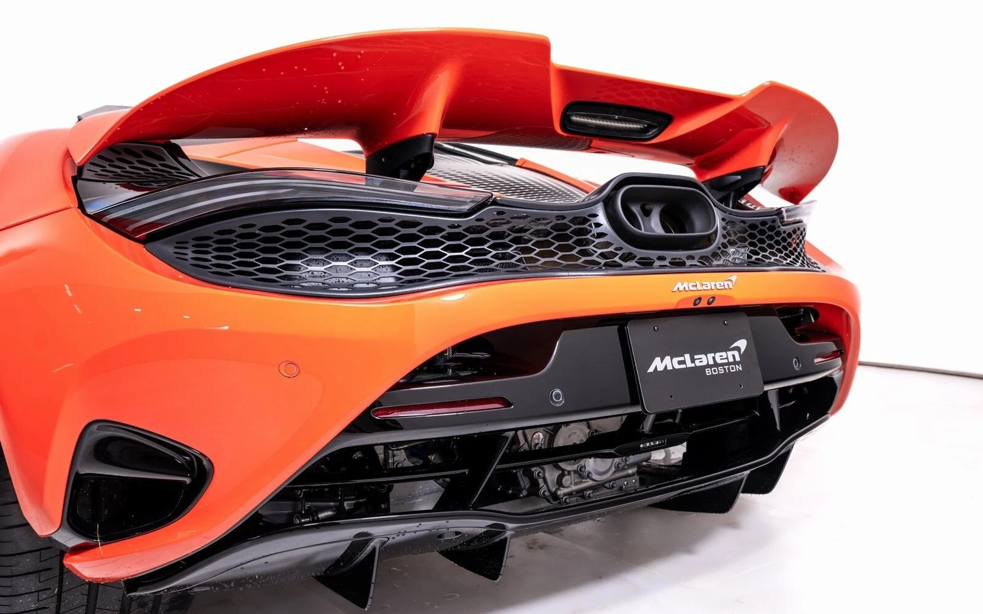 mph012_2672511315_fc2e2c44c6ad655c7f2ca8bf53f3cd0ax_b955cf4eaa