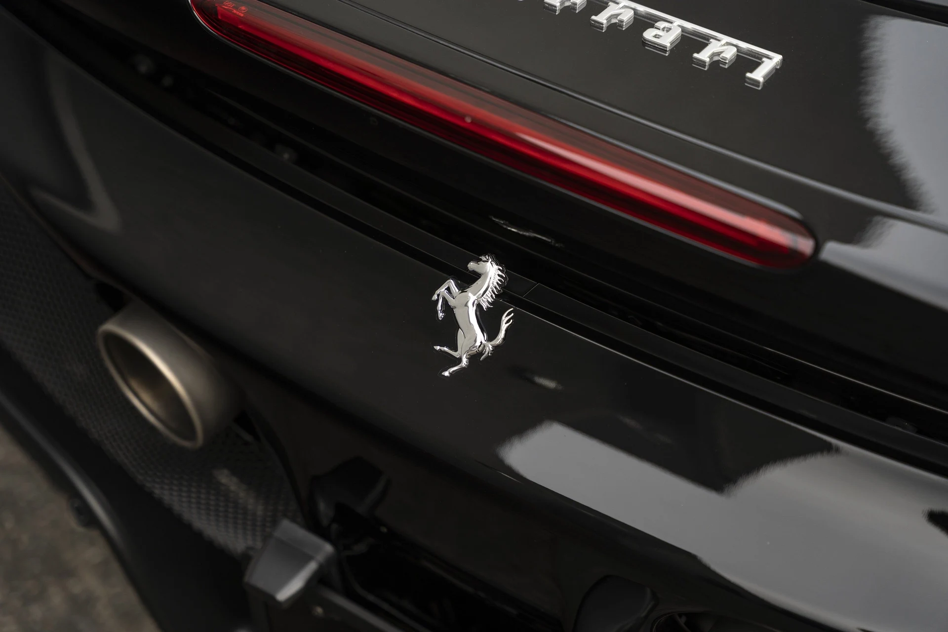 mph012_2680173593_130875d13a2c4707b2f712927b43d080_2007983392