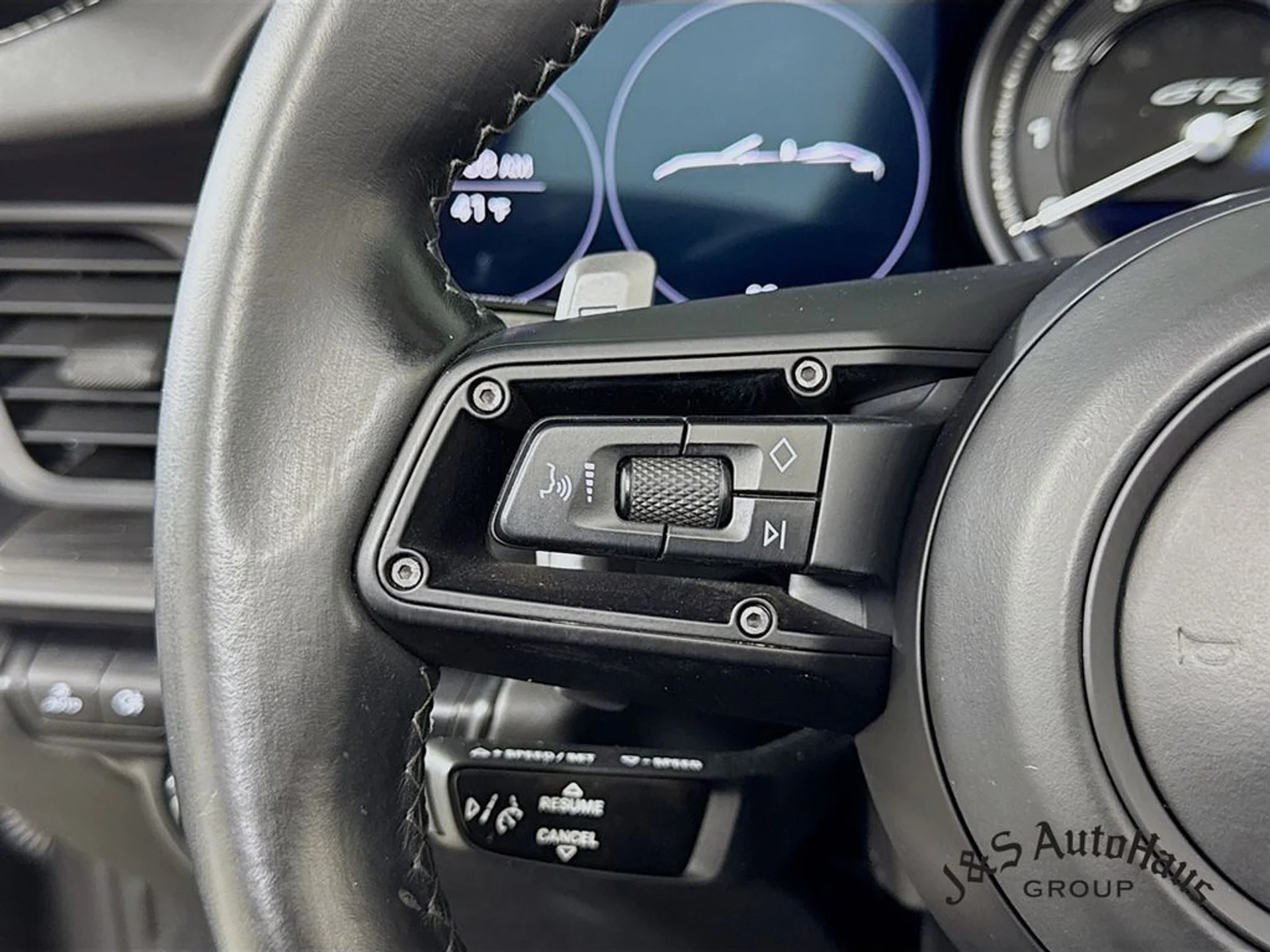 mph012_2680417758_nozlad513z537khdc4m5gjjr7n2s_dd1f9573c2