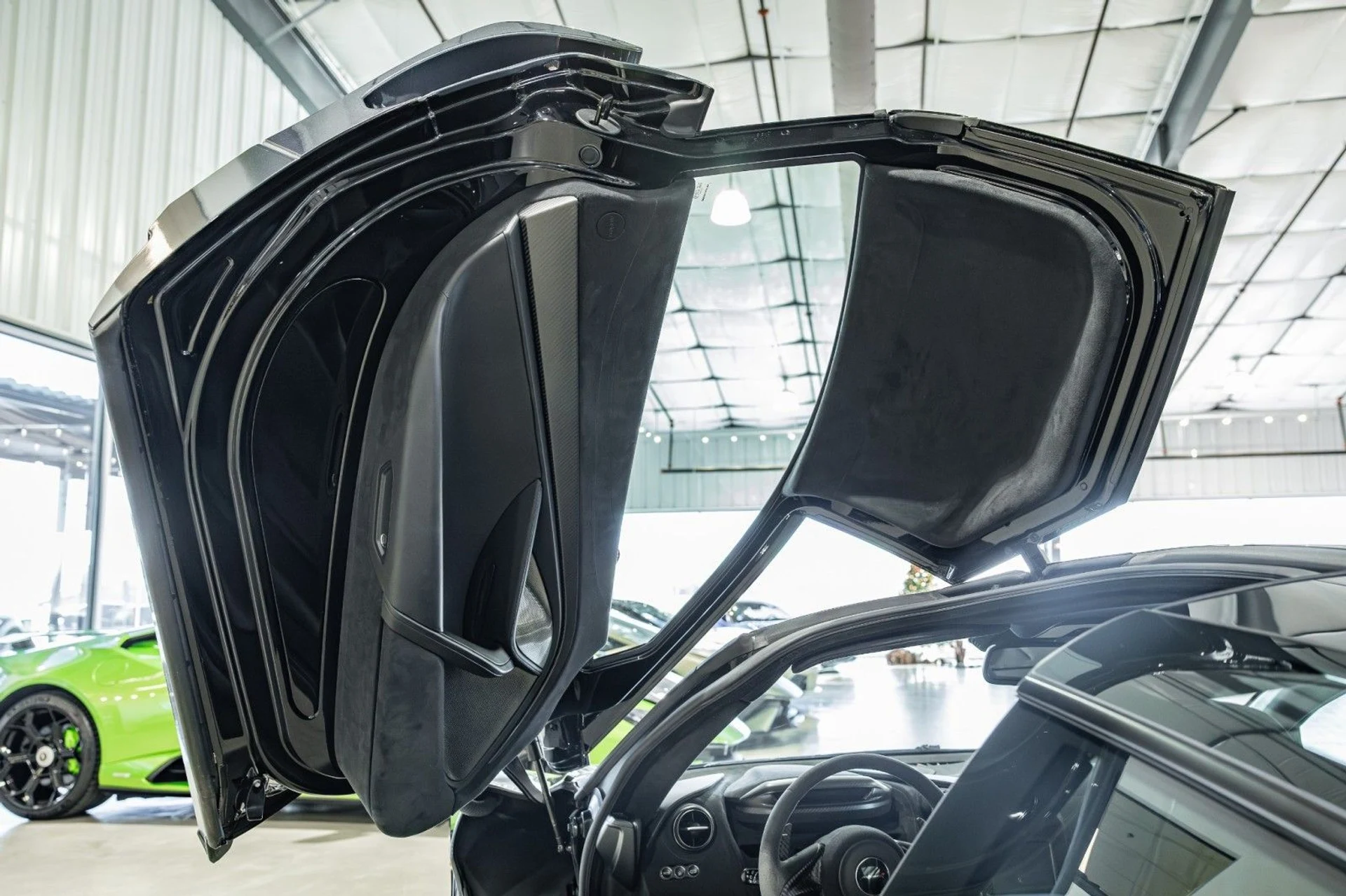 mph012_2681378069_Sw_2d23f58091