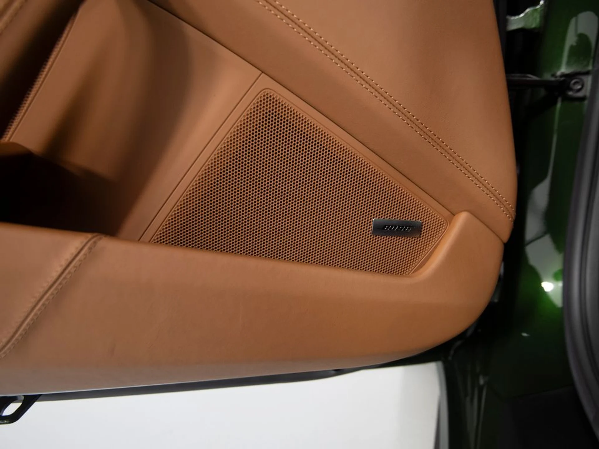 mph012_2691003867_9d4b7352163f1a70a97854a63f967e63x_6b68b91f81