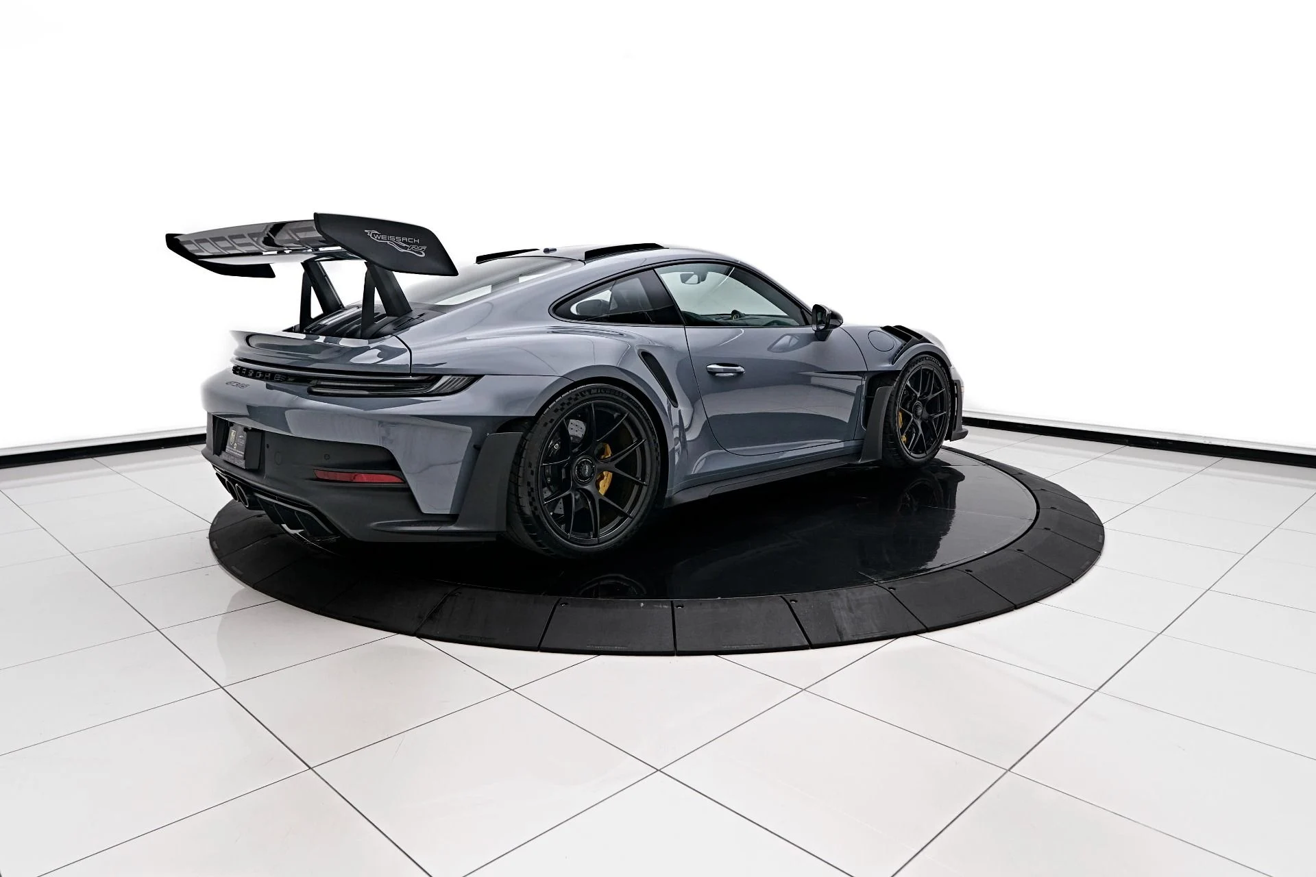 mph012_2691144240_Used_2024_Porsche_911_GT_3_RS_1717031598_3d34a19b96
