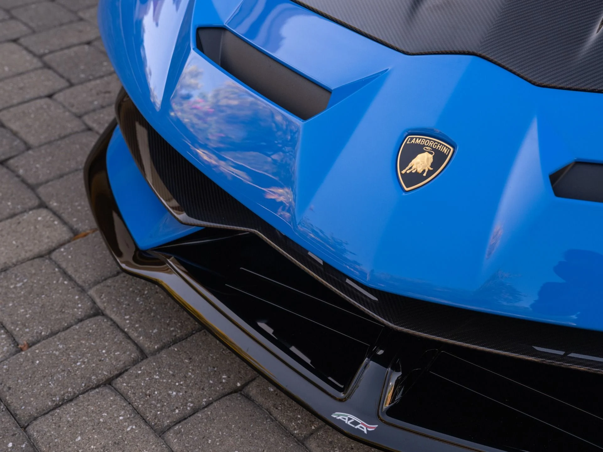 mph012_2697637631_Used_2020_Lamborghini_Aventador_LP_770_4_SVJ_1785437705_0014273e4f