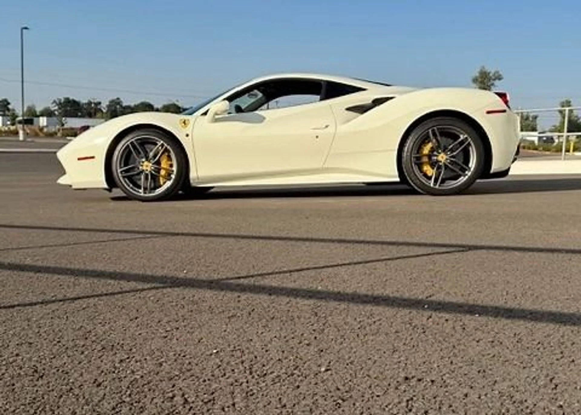 mph012_2700627214_Used_2019_Ferrari_488_GTB_1788475408_98571c02c3