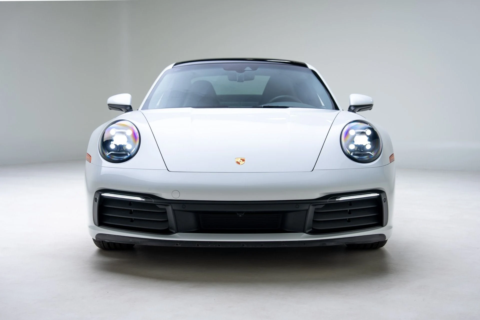 mph012_2705059770_Used_2020_Porsche_911_Carrera_1769107199_d80b279769