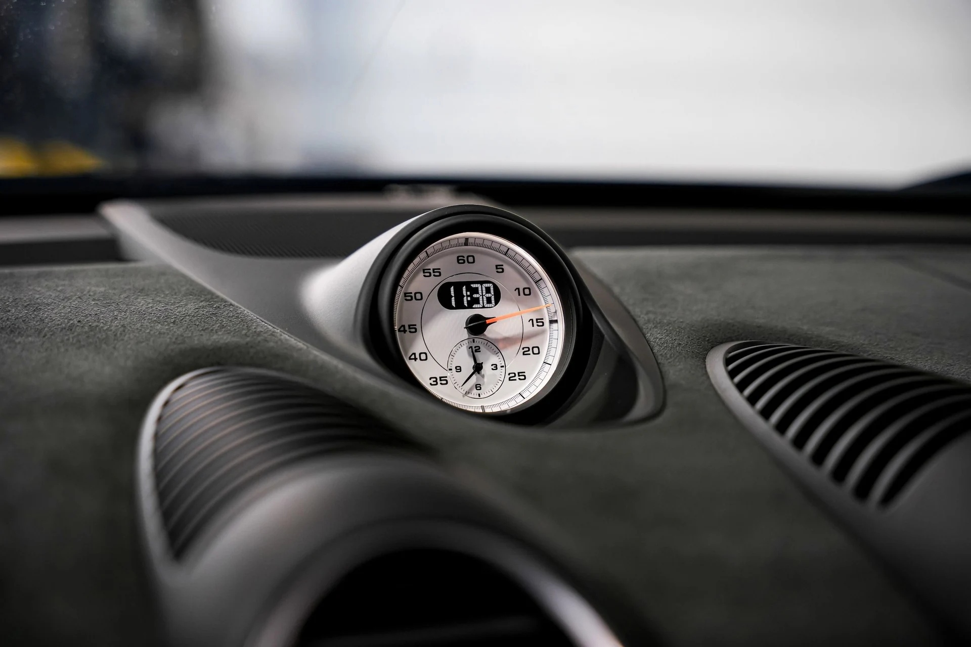 mph012_2706527900_4a5b3cb4b2c43bdb95a7a1a898e3925bx_fc2104e95a