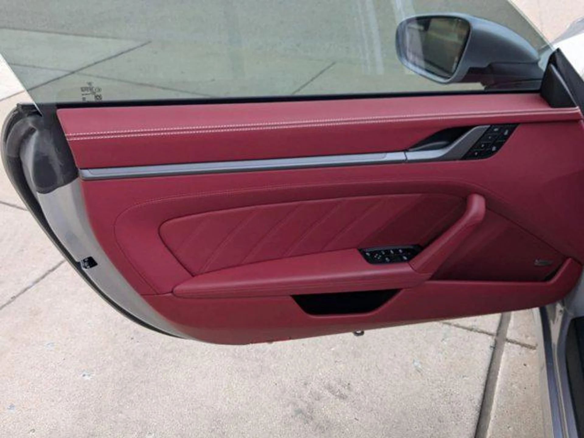 mph012_2707981440_Gbi_I0lh_Eki_WT_Bx_Tq8b_FO_Guufjs_M_598735156c