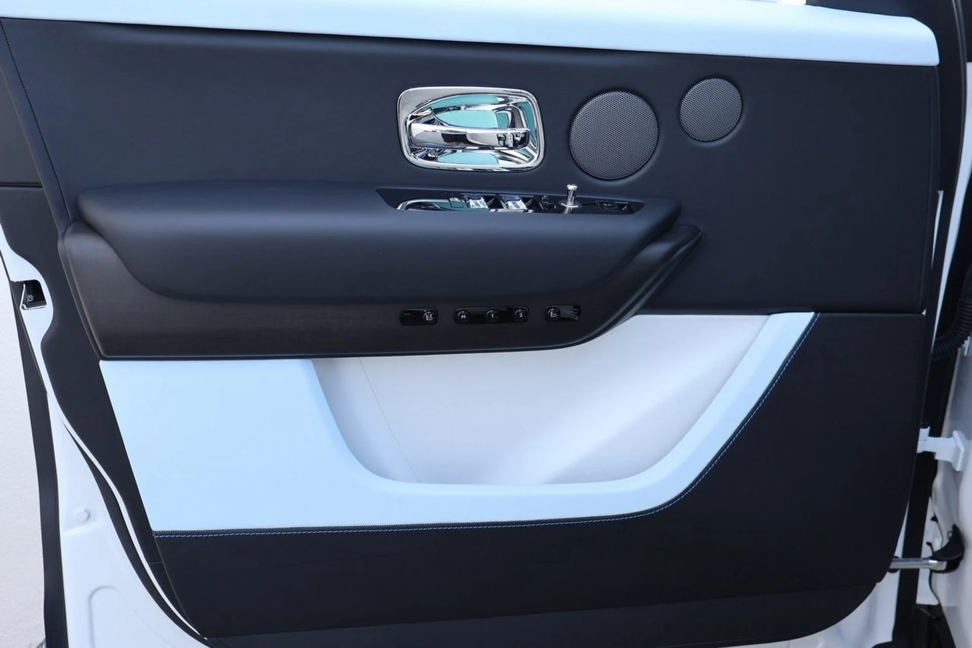 mph012_2708200640_13_5993d6e8d8