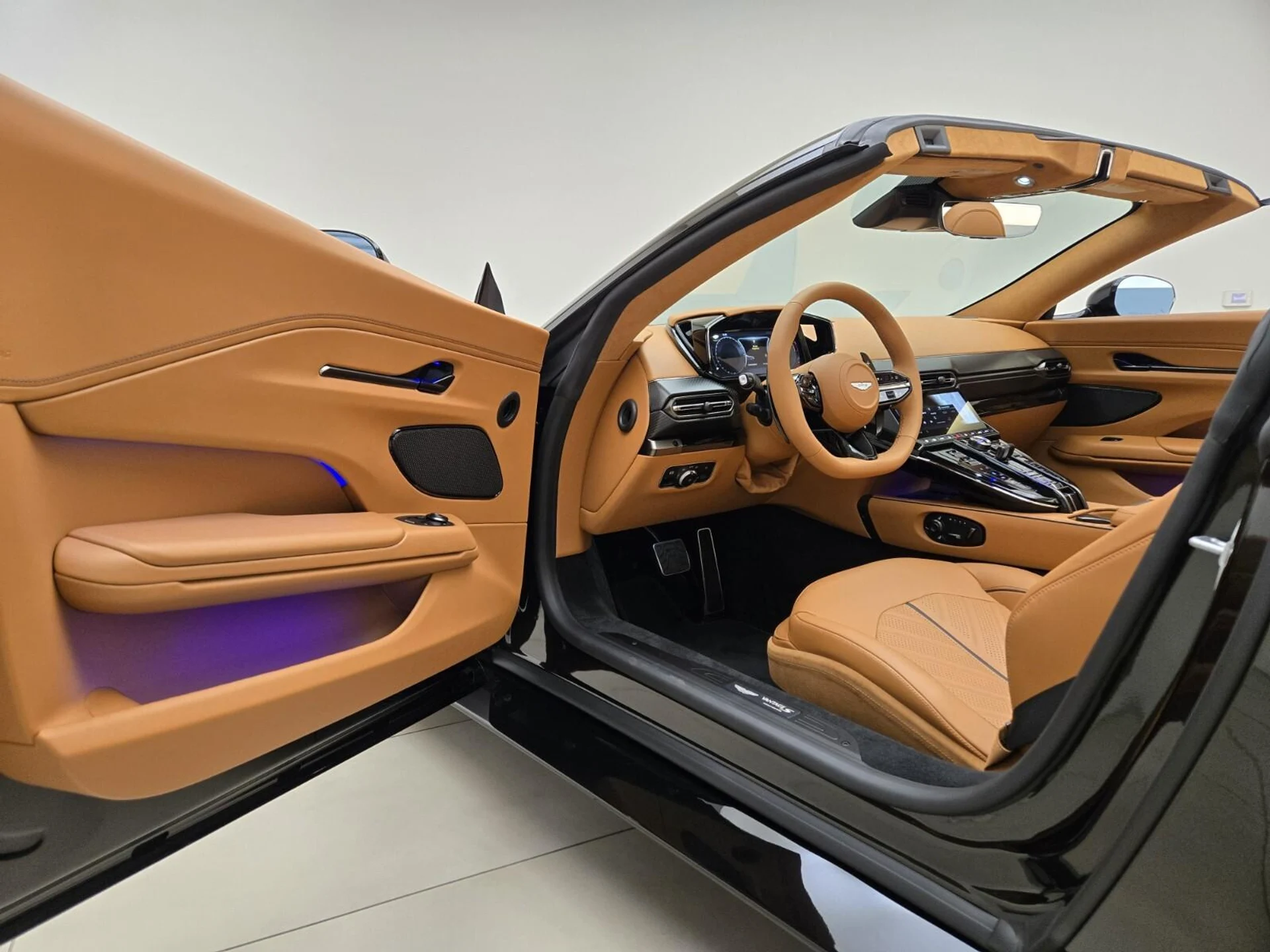 mph012_2708345620_New_2026_Aston_Martin_Vantage_S_1791609367_cf7378a3ad