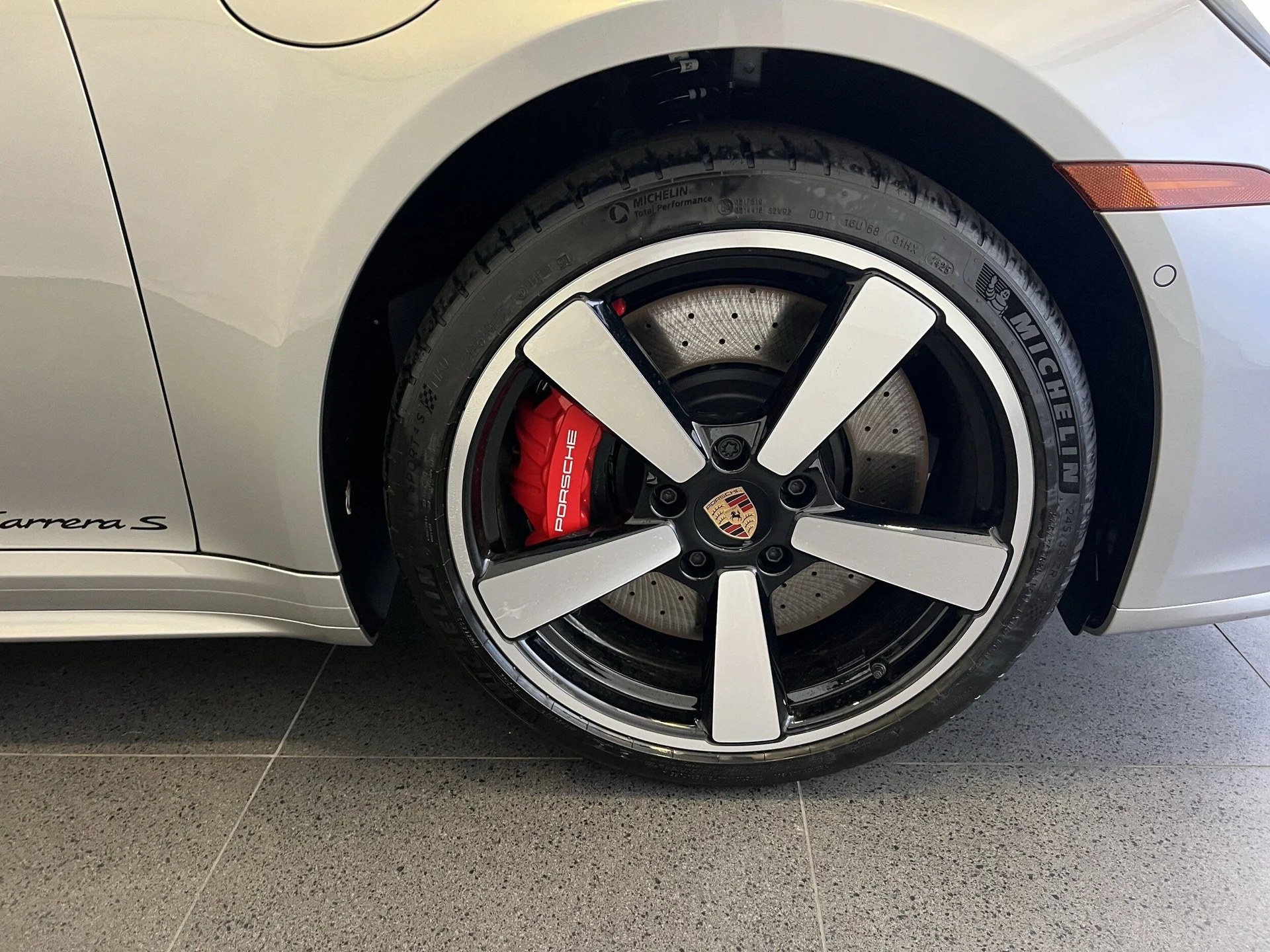 mph012_2708759941_0ad8b326273daa7ccd47171a1085f0cdx_ed3c87f91c