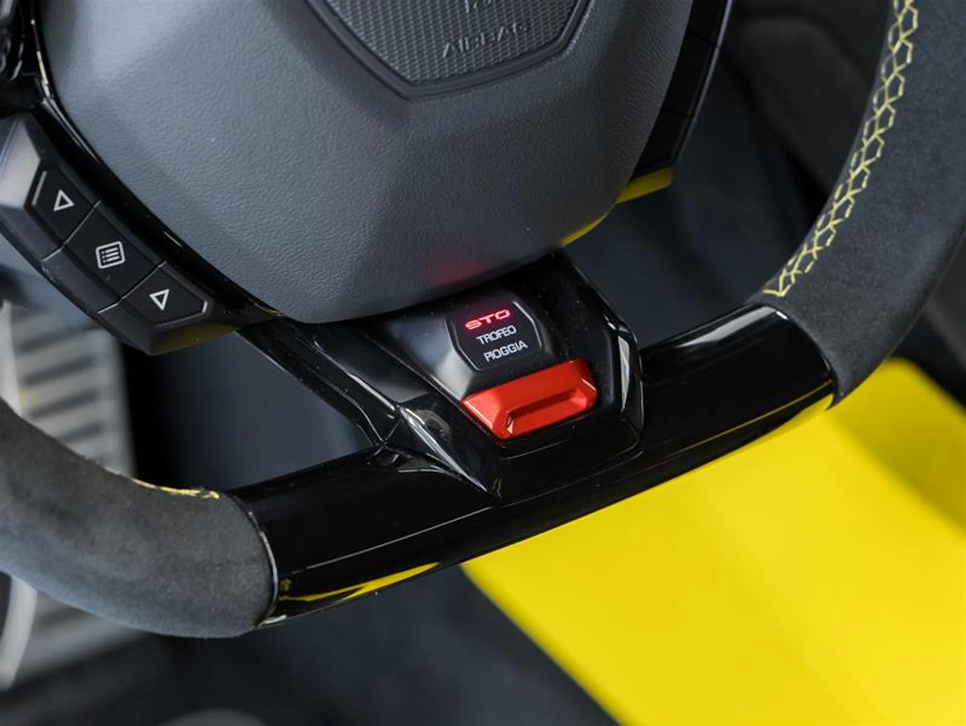 mph012_2709581077_11625444_1564141394_2dfabab3b1