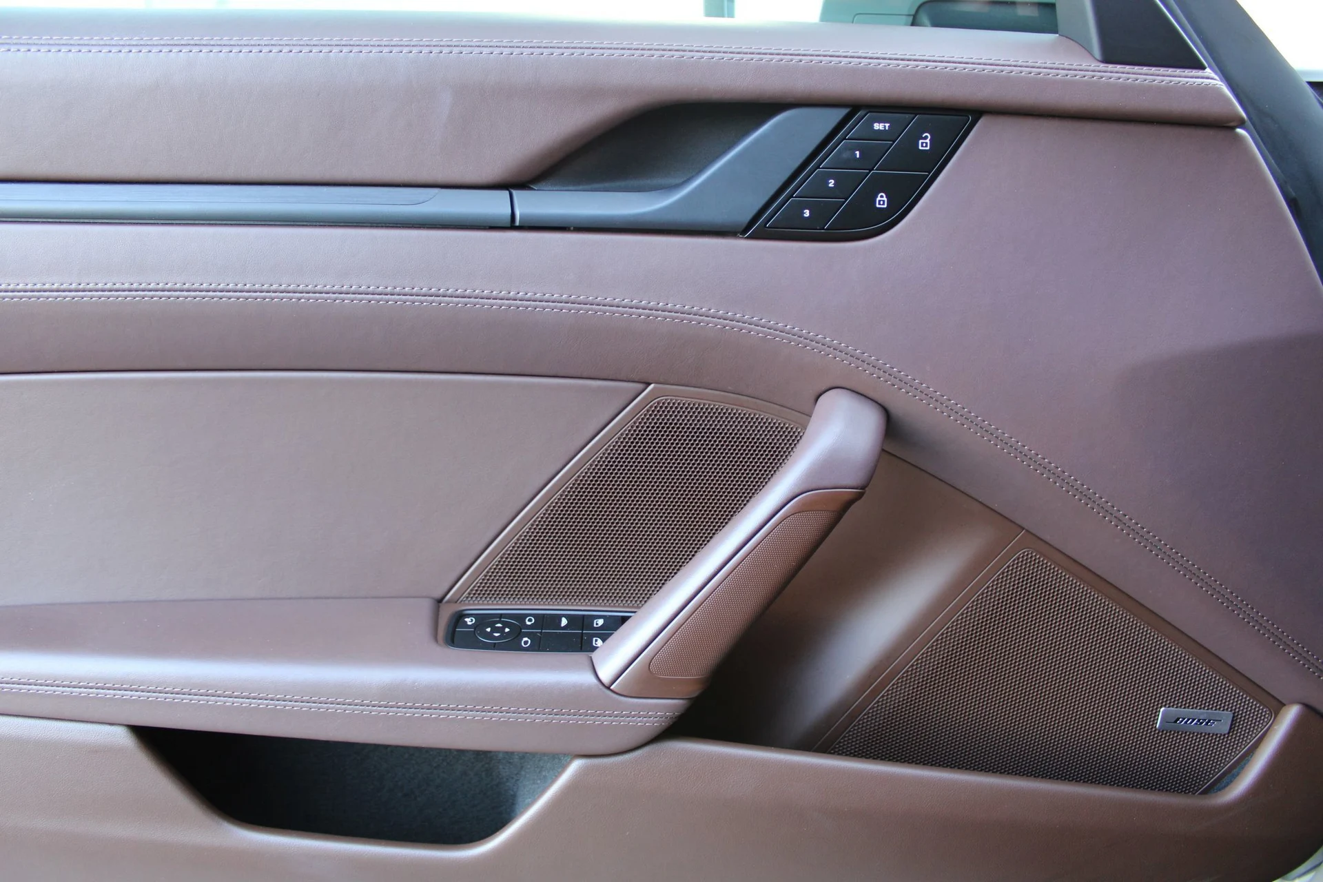 mph012_2718397875_bfe80aa9bde2e8154d8c56152a7c868f_a063faf81a