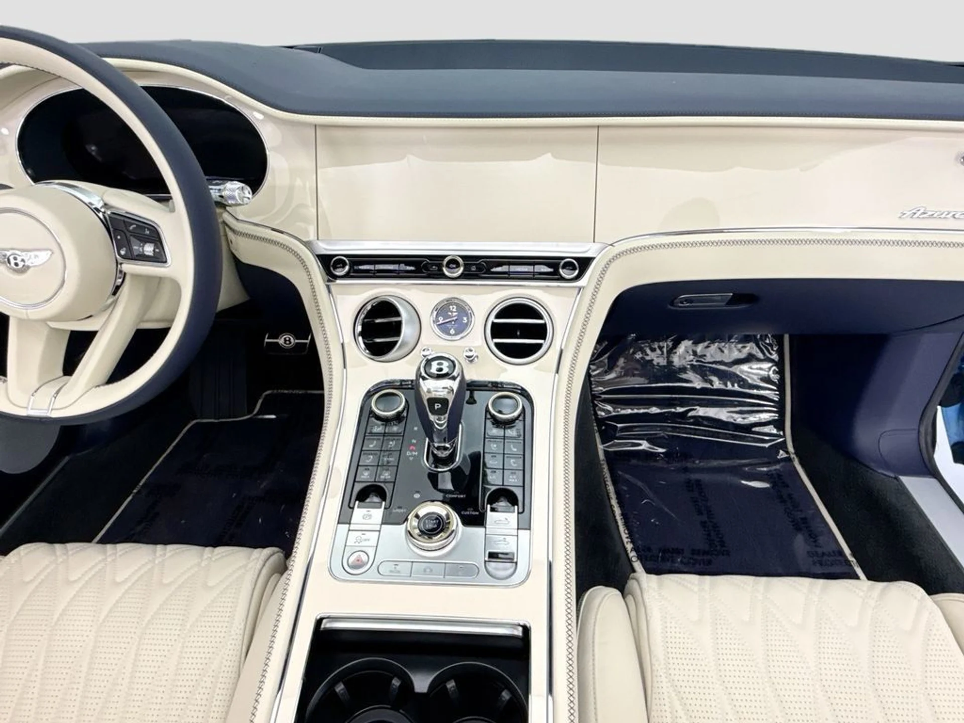 mph012_2726856608_new_2026_bentley_continental_gtc_8119_22995387_13_1024_95368905c9