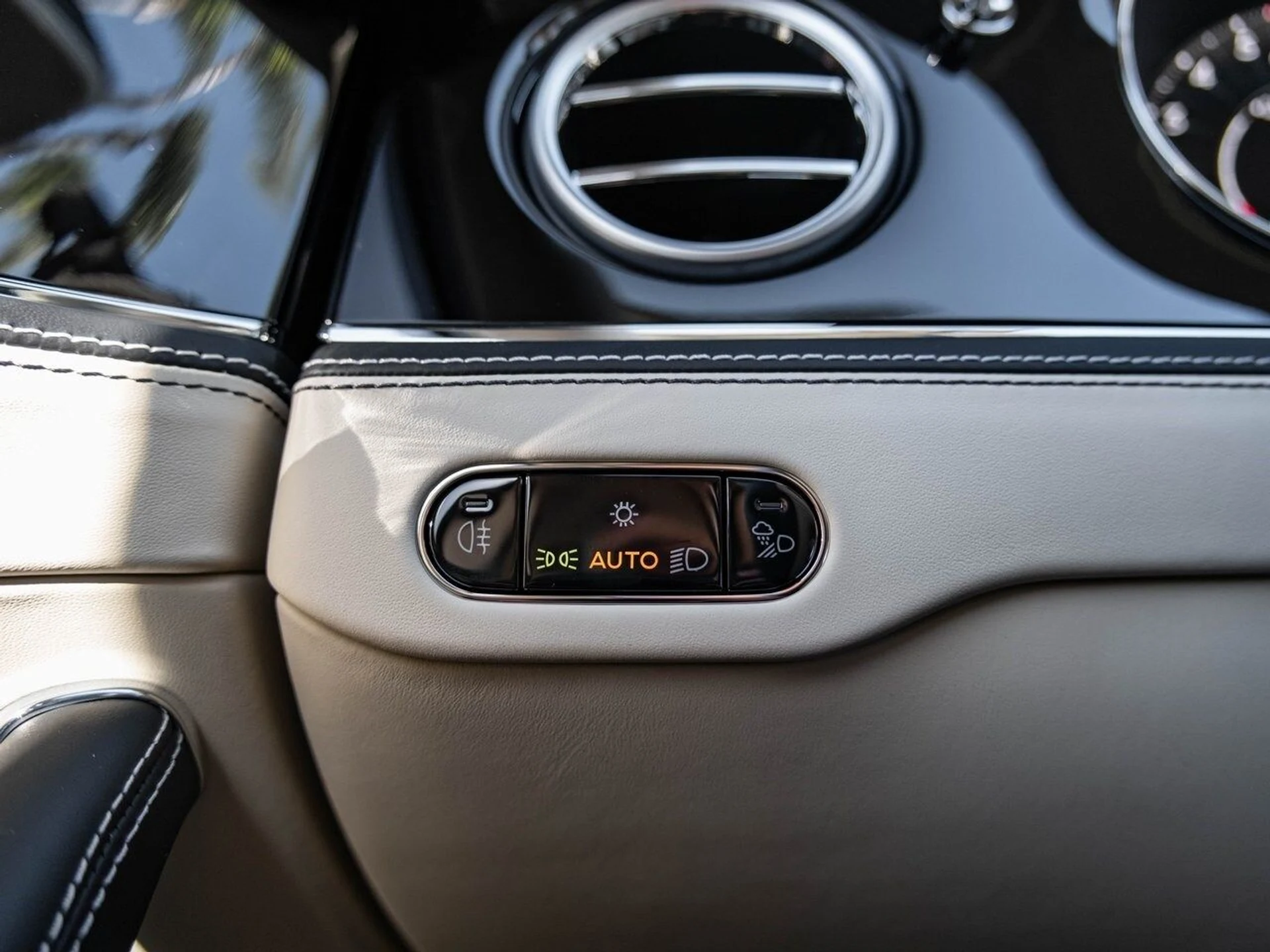 mph012_2727737163_f03155f193886592b4383f3f2de95b73x_b117033aed