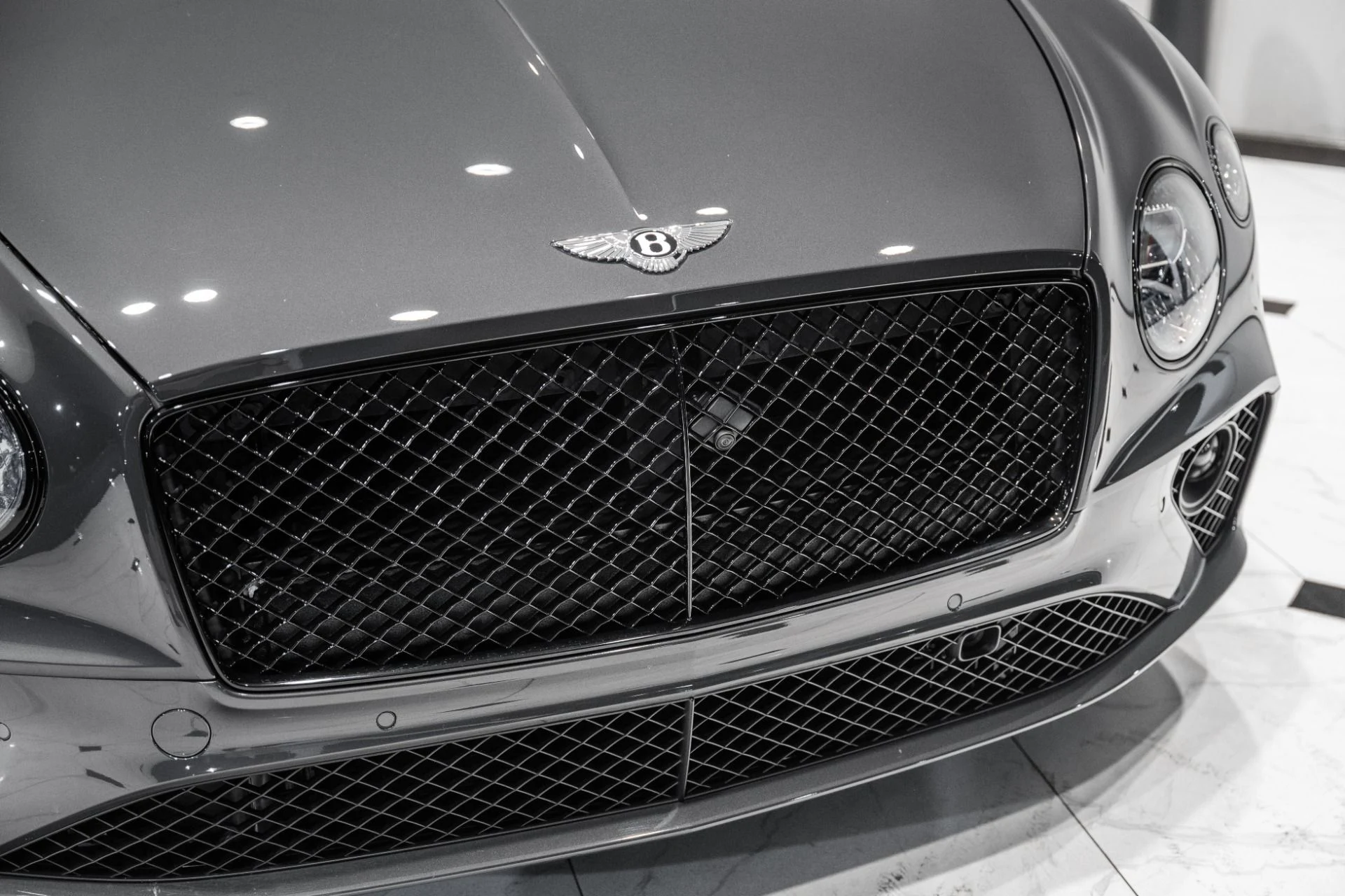 mph012_2728354_Used_2024_Bentley_Continental_GT_V8_1787756701_bd67a7a80b