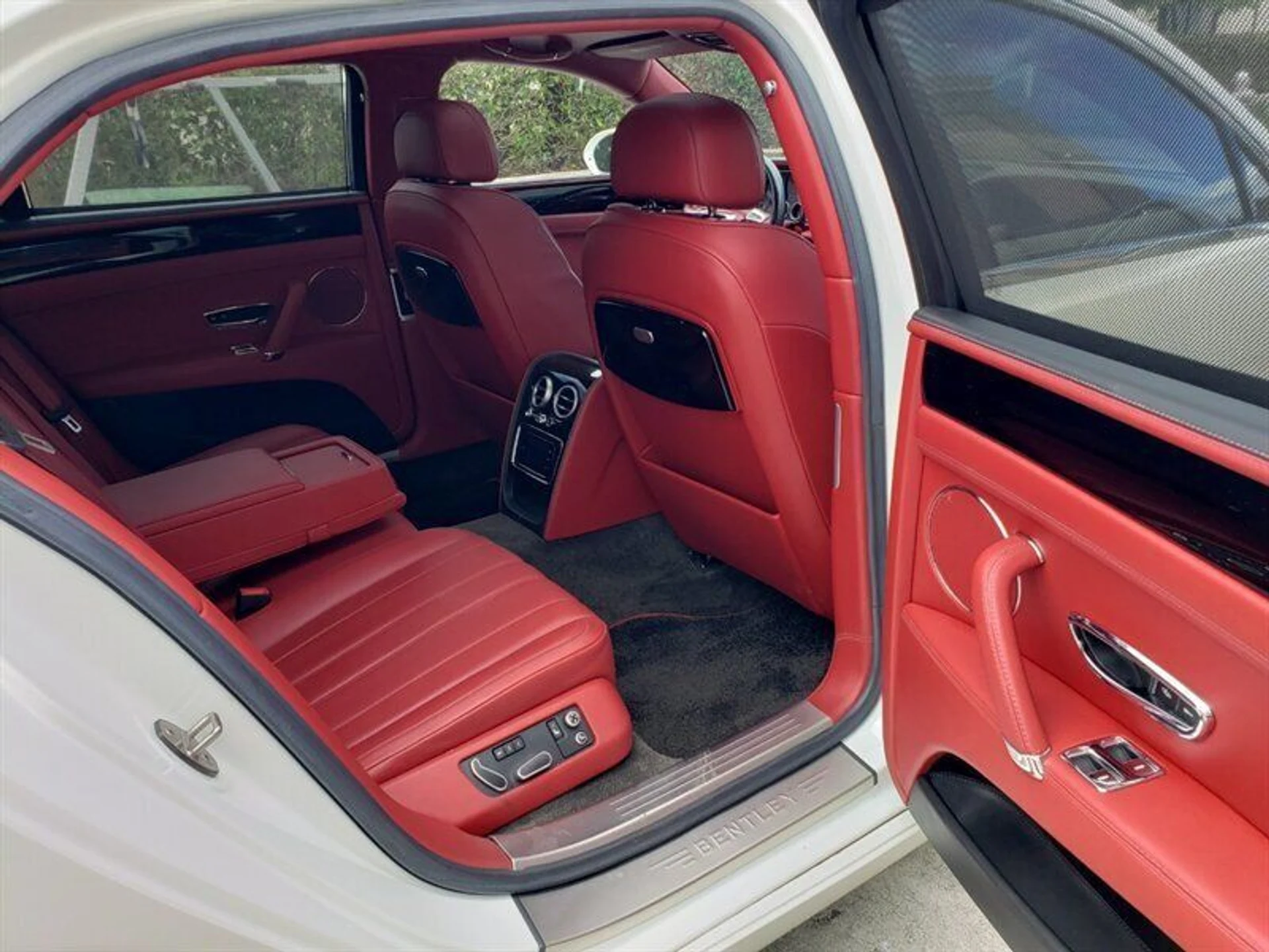 mph012_2740291796_4f342732e6_800_81d02f10cd