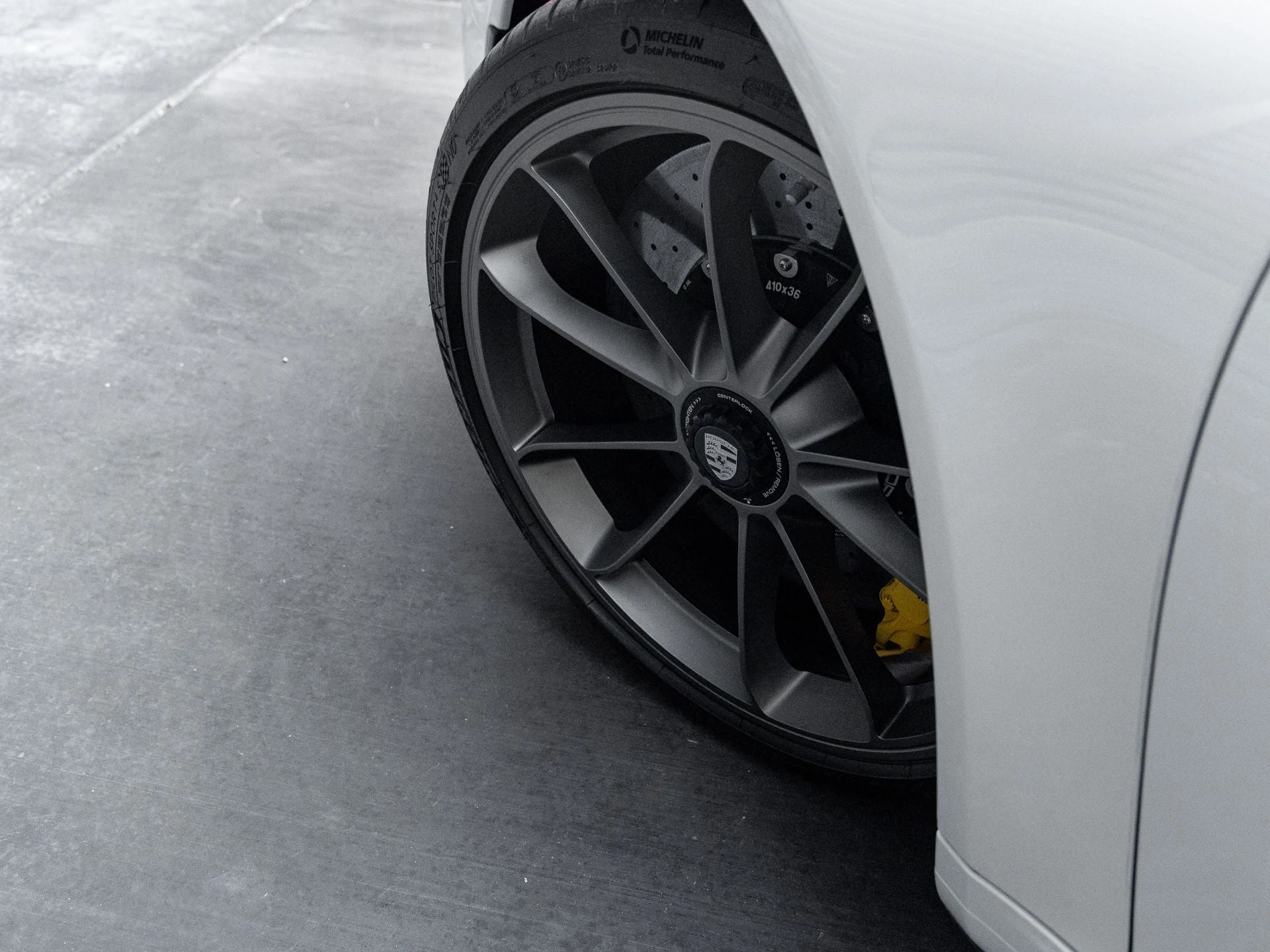 mph012_2740794385_13_715438f85a