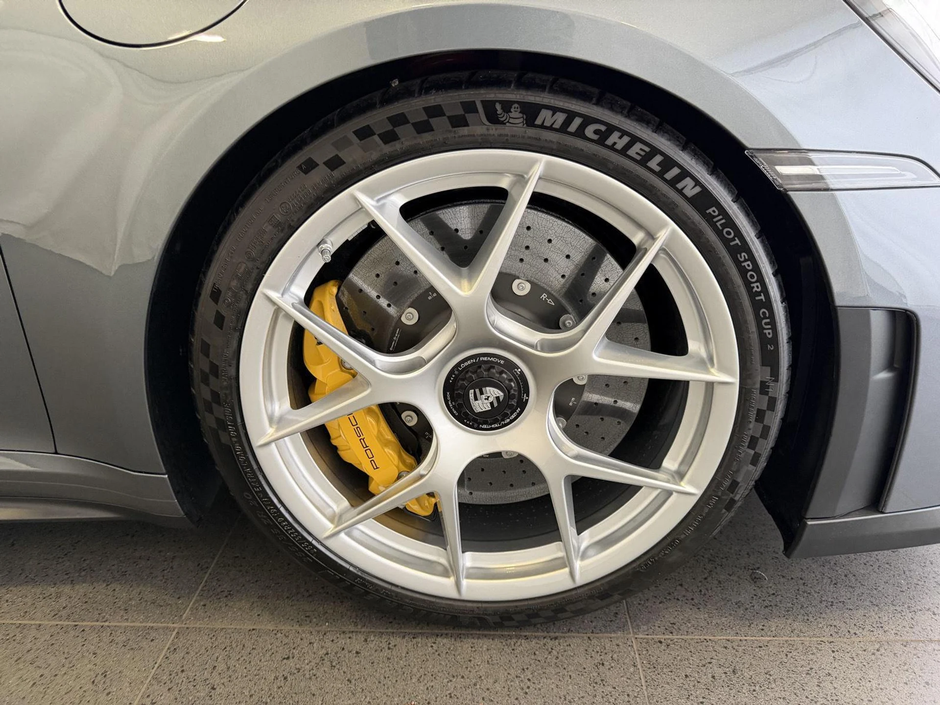 mph012_2747223093_443b3b4dafc6cc7482e97ef2d9ee5564x_7ab755ae49