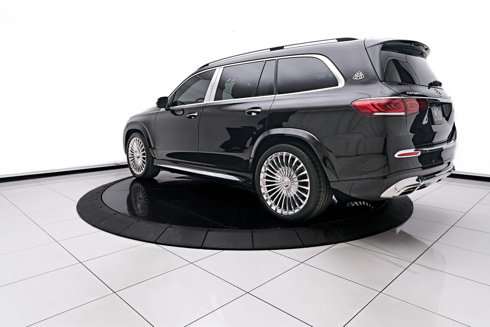 mph012_2747244078_Used_2022_Mercedes_Benz_GLS_Maybach_GLS_600_1747446181_b2c844bddc