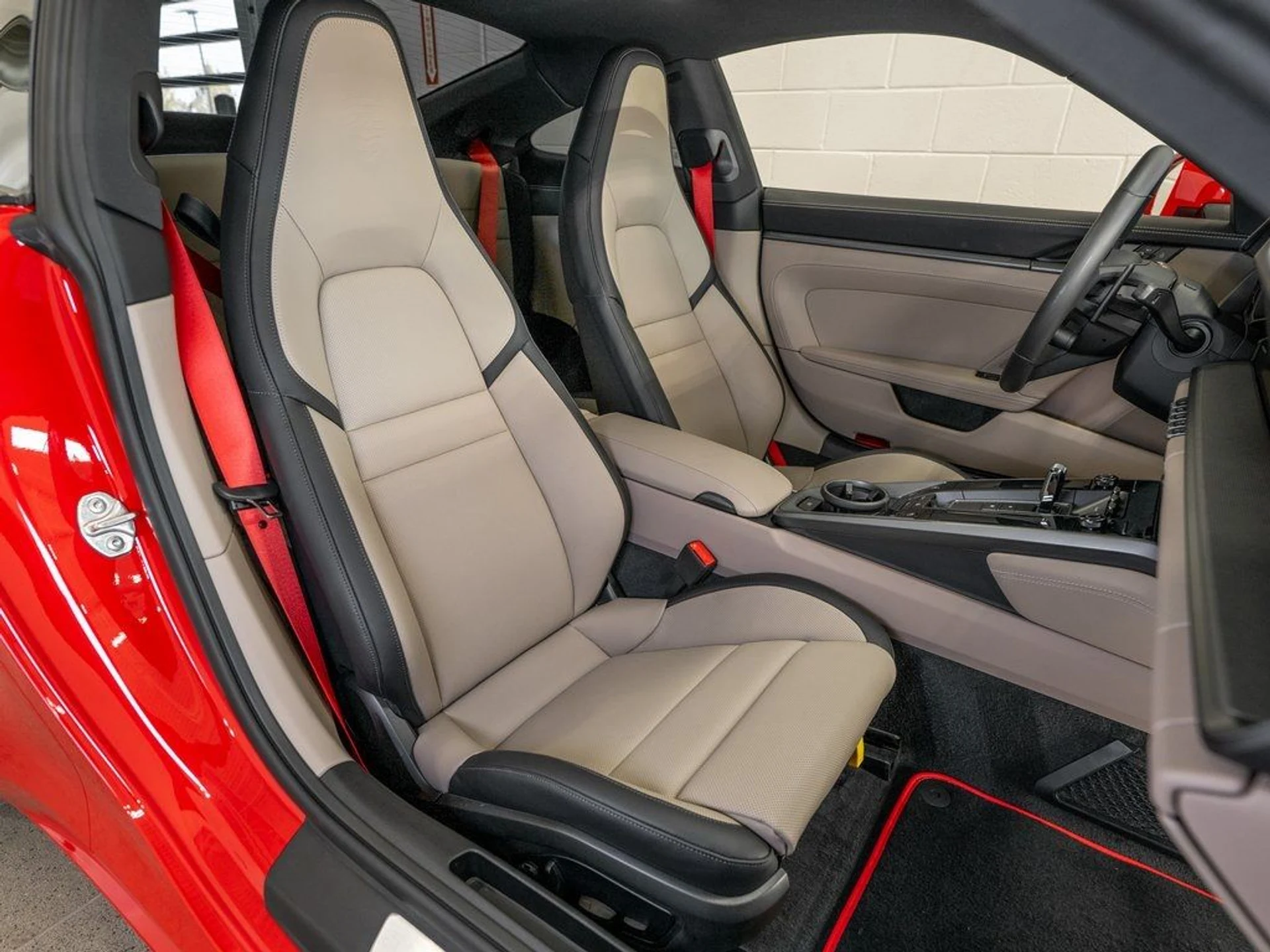 mph012_2753439721_image_13_79b1553994