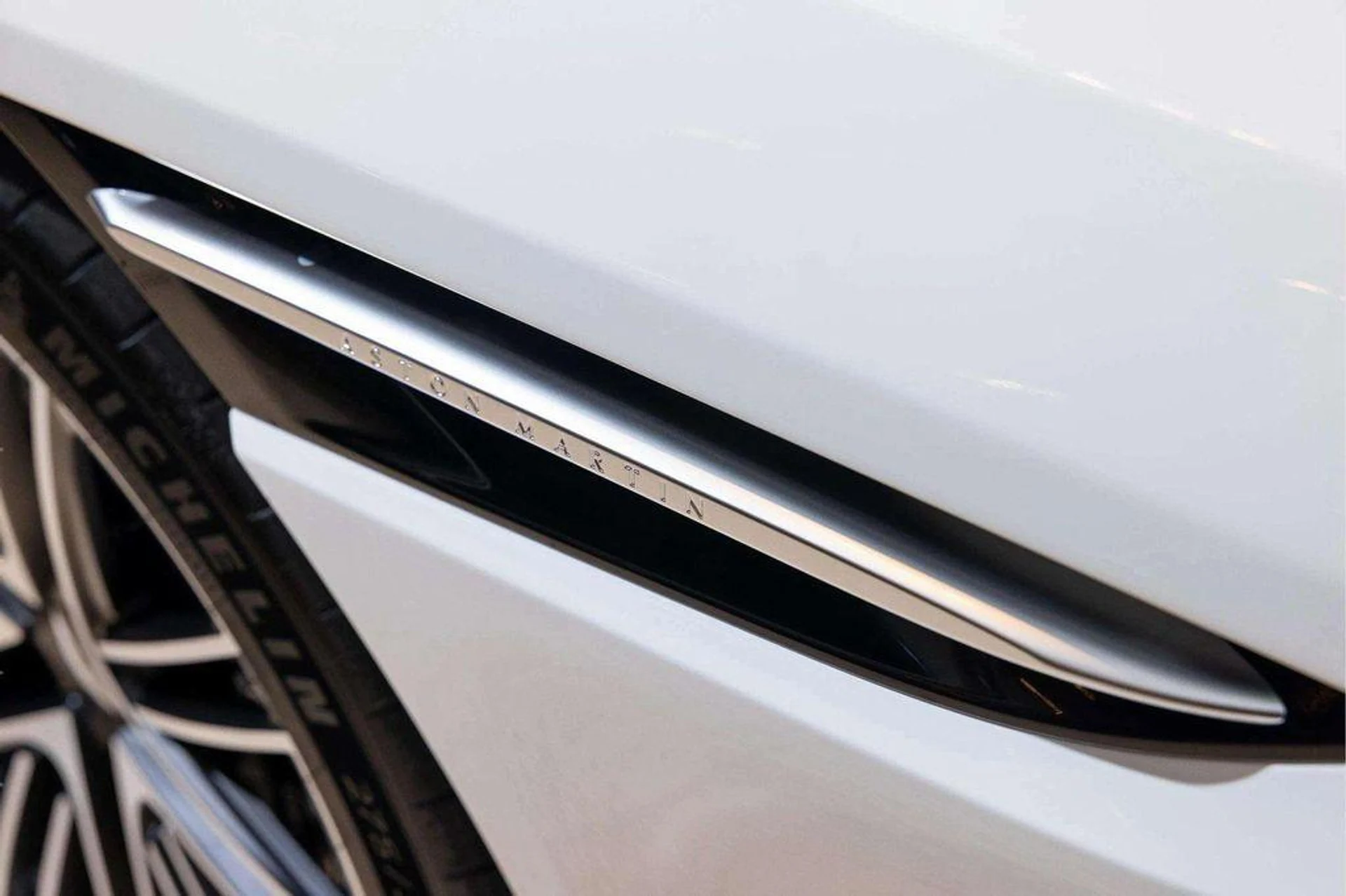 mph012_2756017264_Ss_VBV_Ujy_LW_Szq_XN_Mr_LB_Lv_C_Fv_s_1737538828