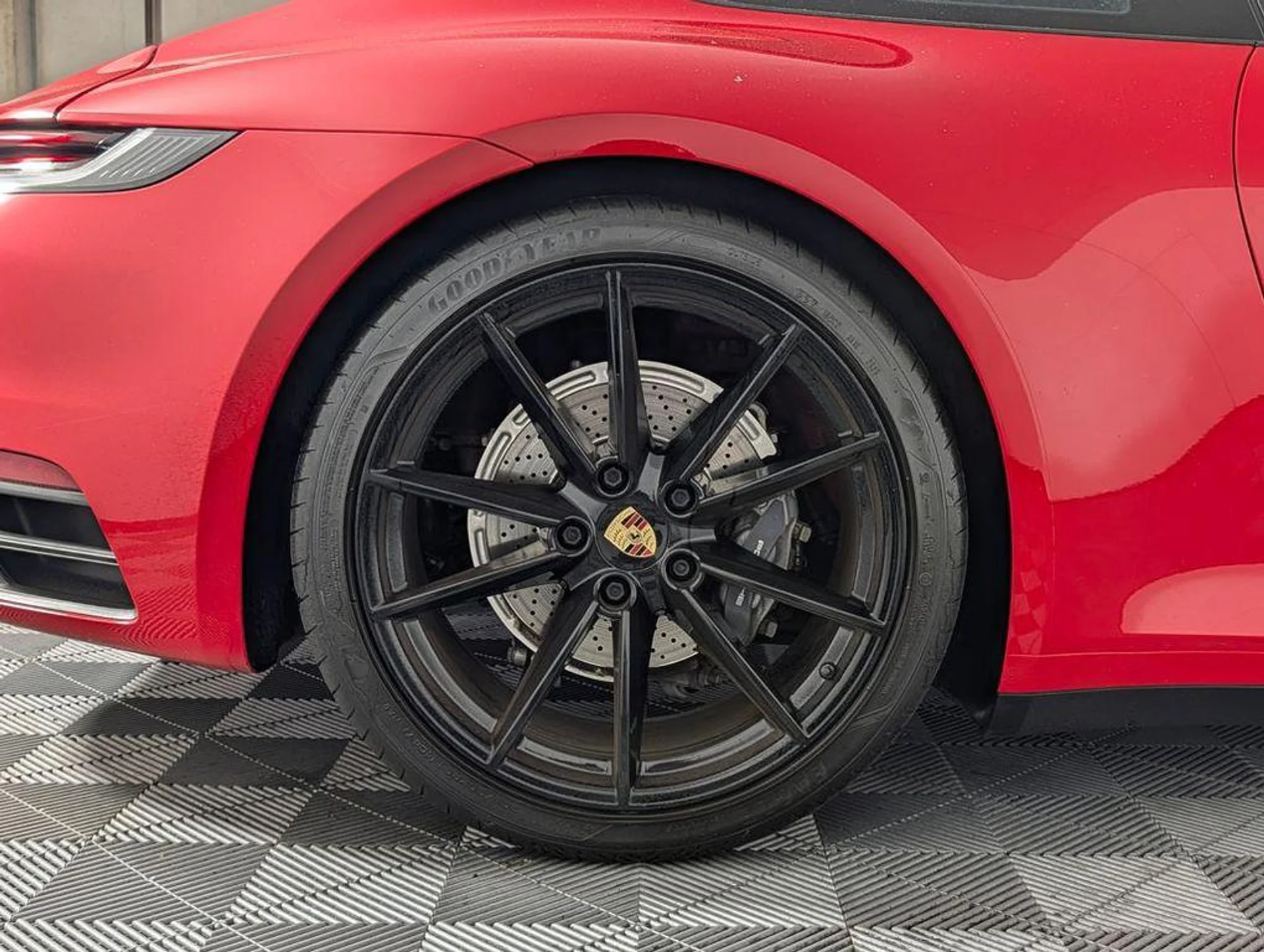 mph012_2763317555_v_Tz_Qeb_P_Fq_Tb_HE_Up9_At4x_QFF_Id_YE_6ed13af4ff