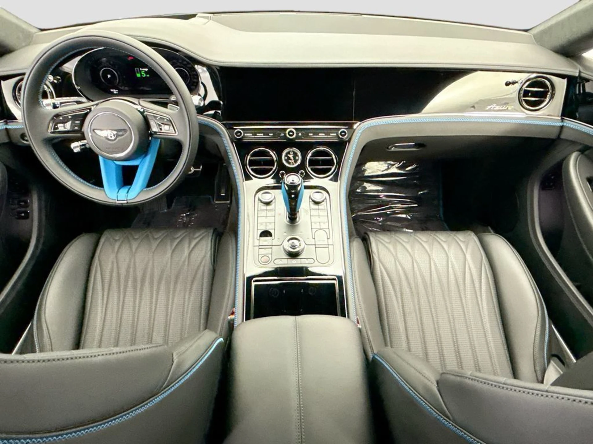 mph012_276487963_new_2026_bentley_continental_gt_azure_8119_22999711_13_1024_6ef6ff38ff