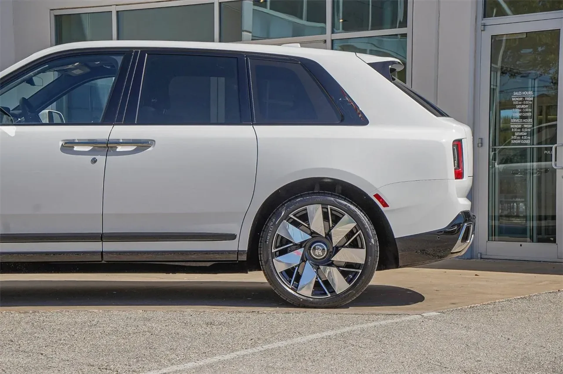 mph012_2768357824_bb90df0bcea74f729bc439361287244d_05f2a655ad