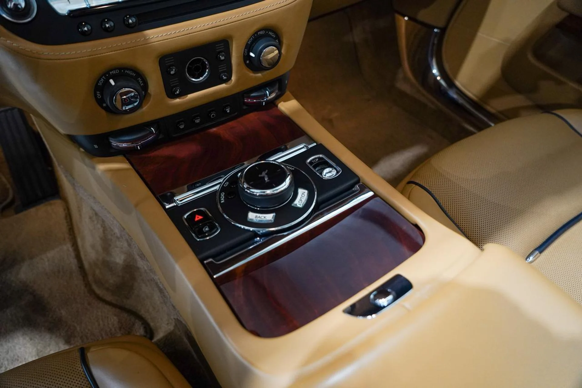 mph012_2770124073_0460325b936f4afe1ad5a56c336620b9_8bf370efd1