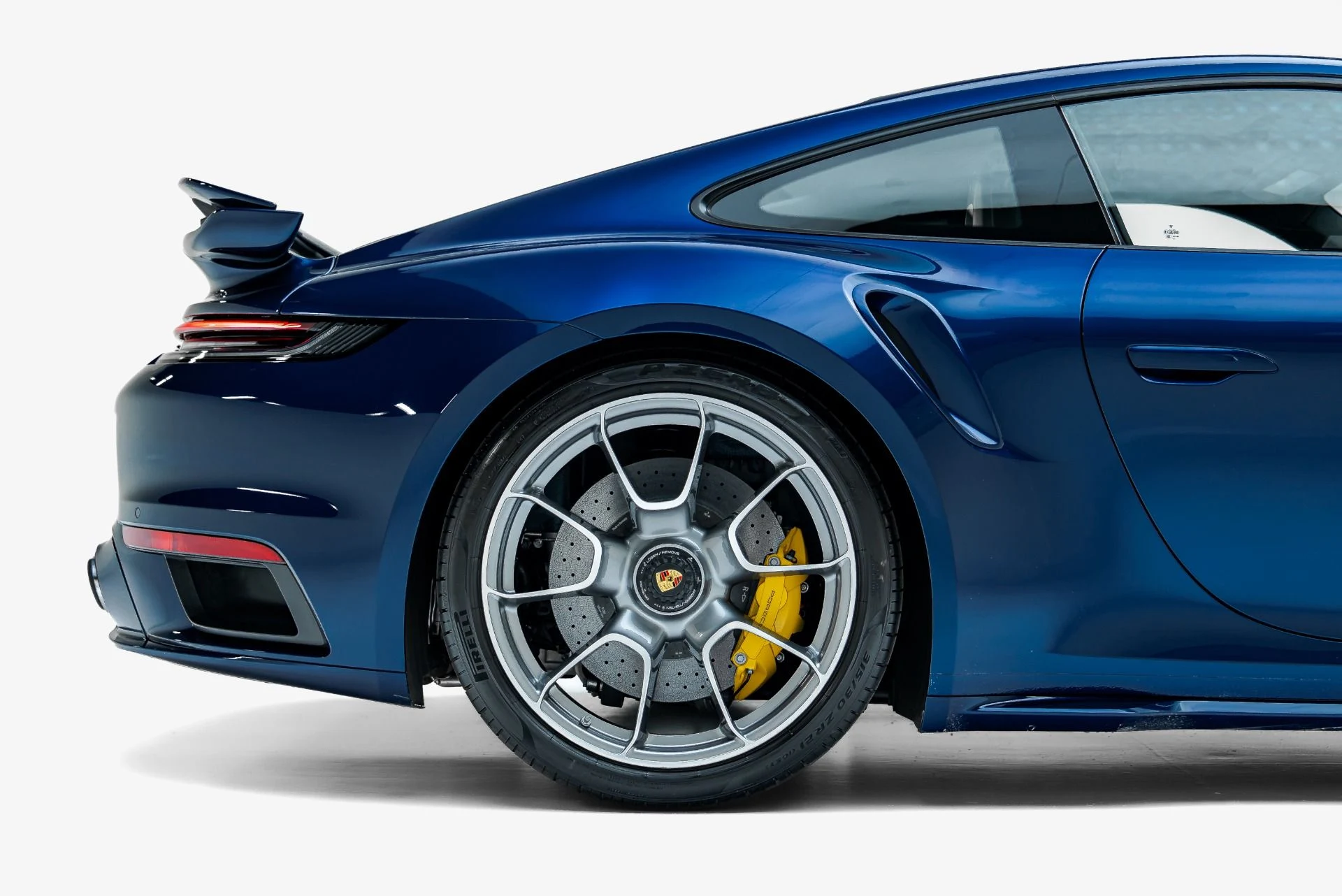 mph012_2770174796_Used_2022_Porsche_911_Turbo_S_1791933682_9e6acc6bb6