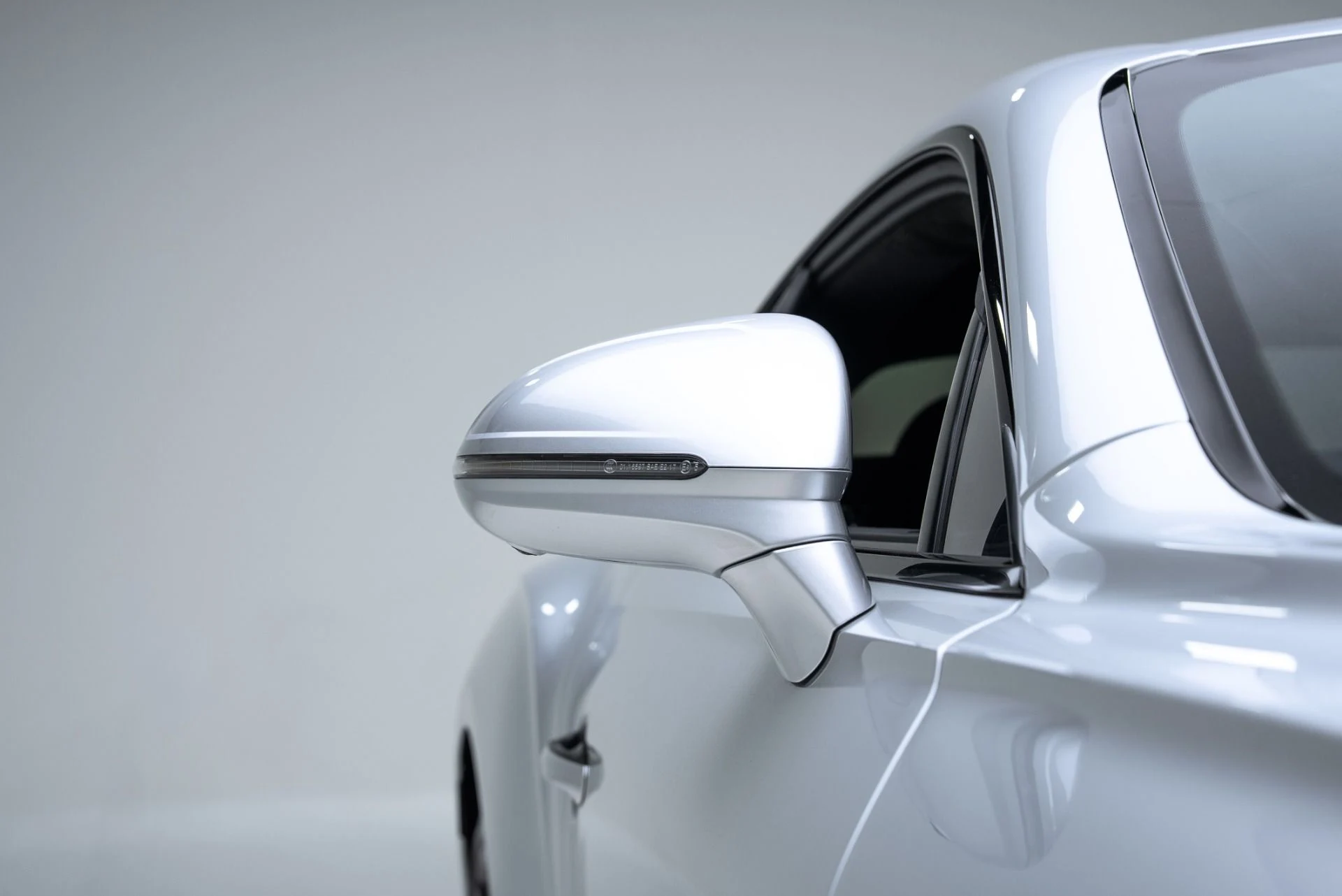 mph012_2773784409_Used_2023_Bentley_Continental_GT_V8_1775153286_bcefdf205e