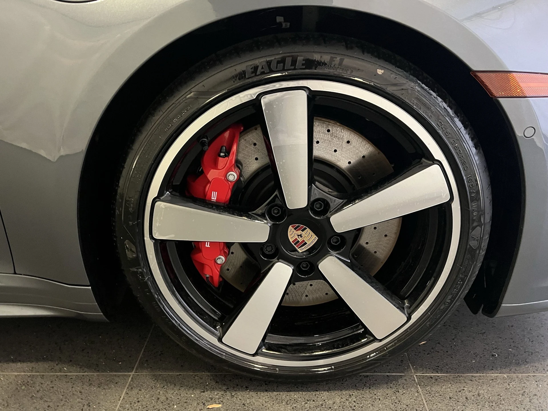 mph012_2779332128_7d9210d06bce141bf4ca618f4f0a2dd5x_8d874951d4