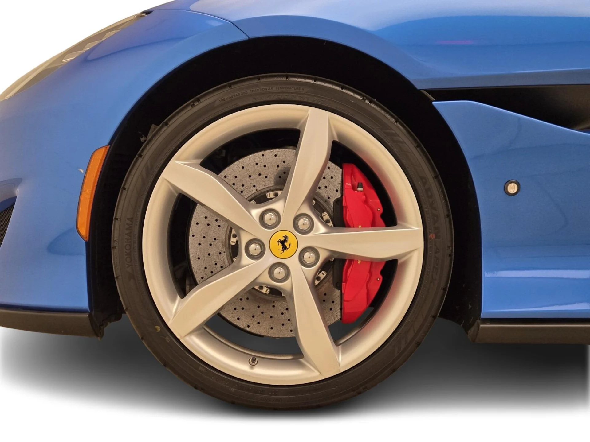 mph012_2782166426_Used_2019_Ferrari_Portofino_1754634638_af759b240c