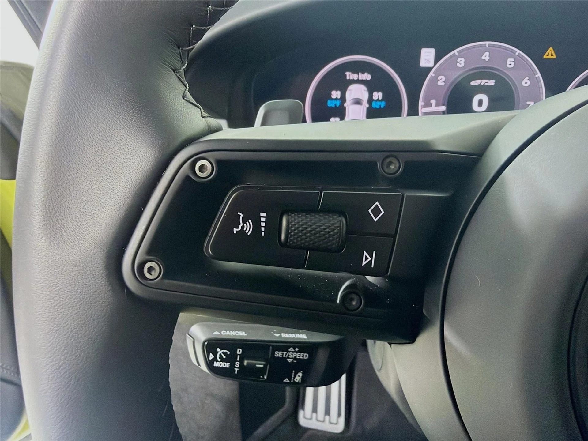 mph012_2782705625_5c6d43b22a46cc574eb174b1d6920ae7_8aafbcbd08