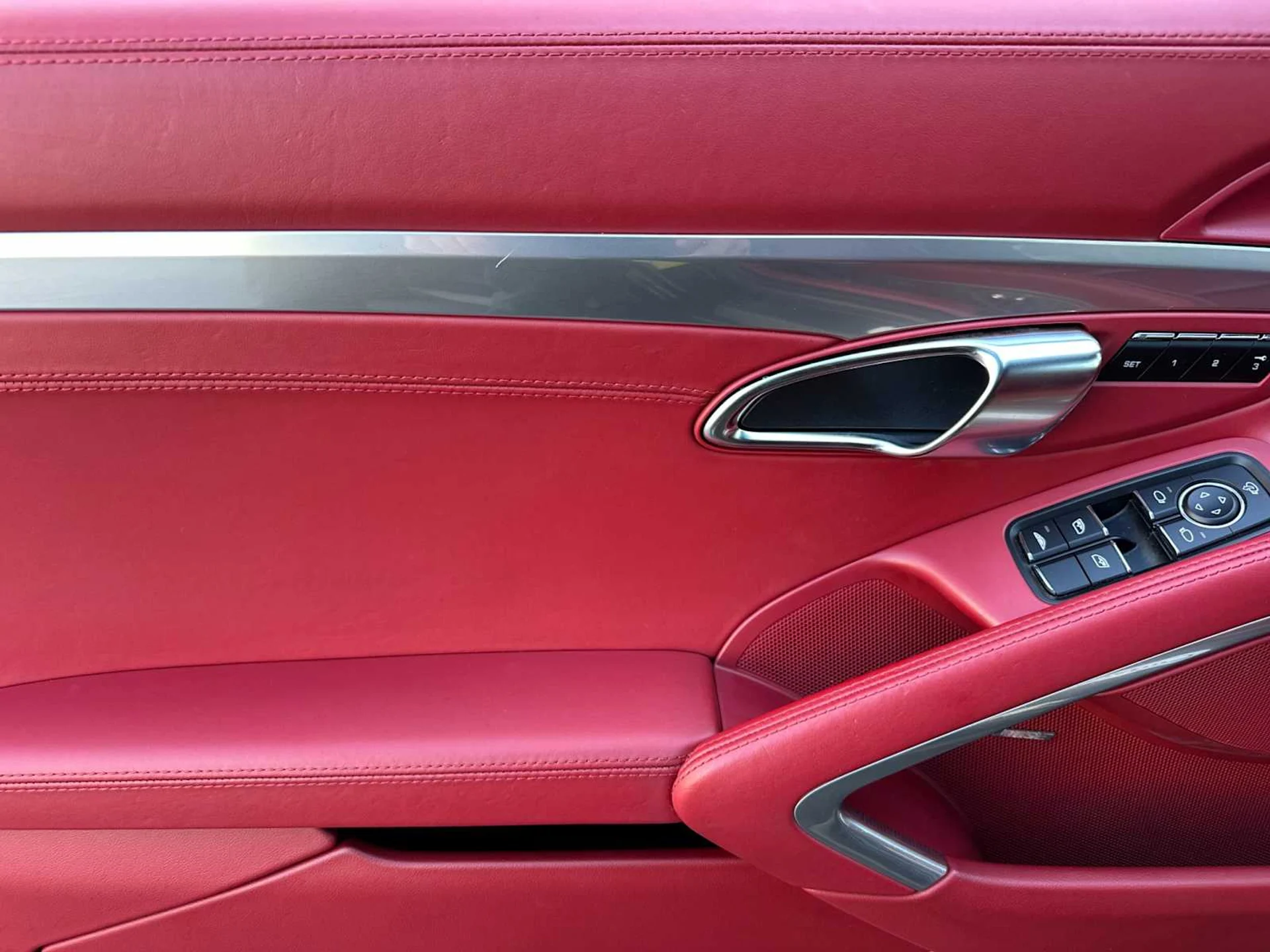 mph012_2783690768_2cafd84644fc3714a5f8aa30943f6bf0x_5a720ab2de