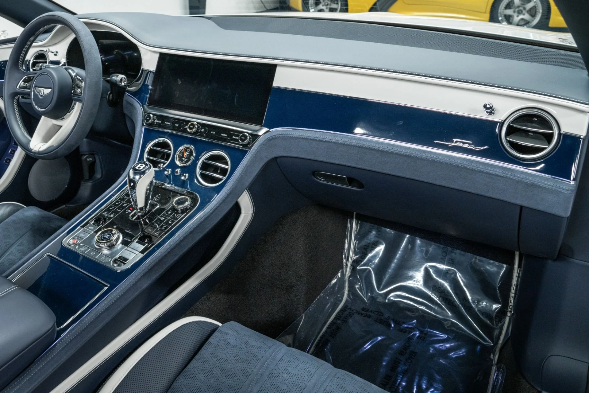 mph012_2785639741_Used_2025_Bentley_Continental_GTC_Speed_Touring_Specification_Front_Seat_Comfort_Specification_1769621755_faa24ffd38